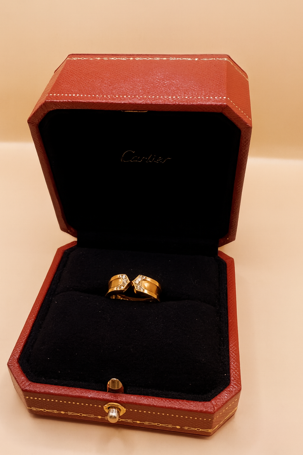#399 18k Cartier C2 Ring - RG 49