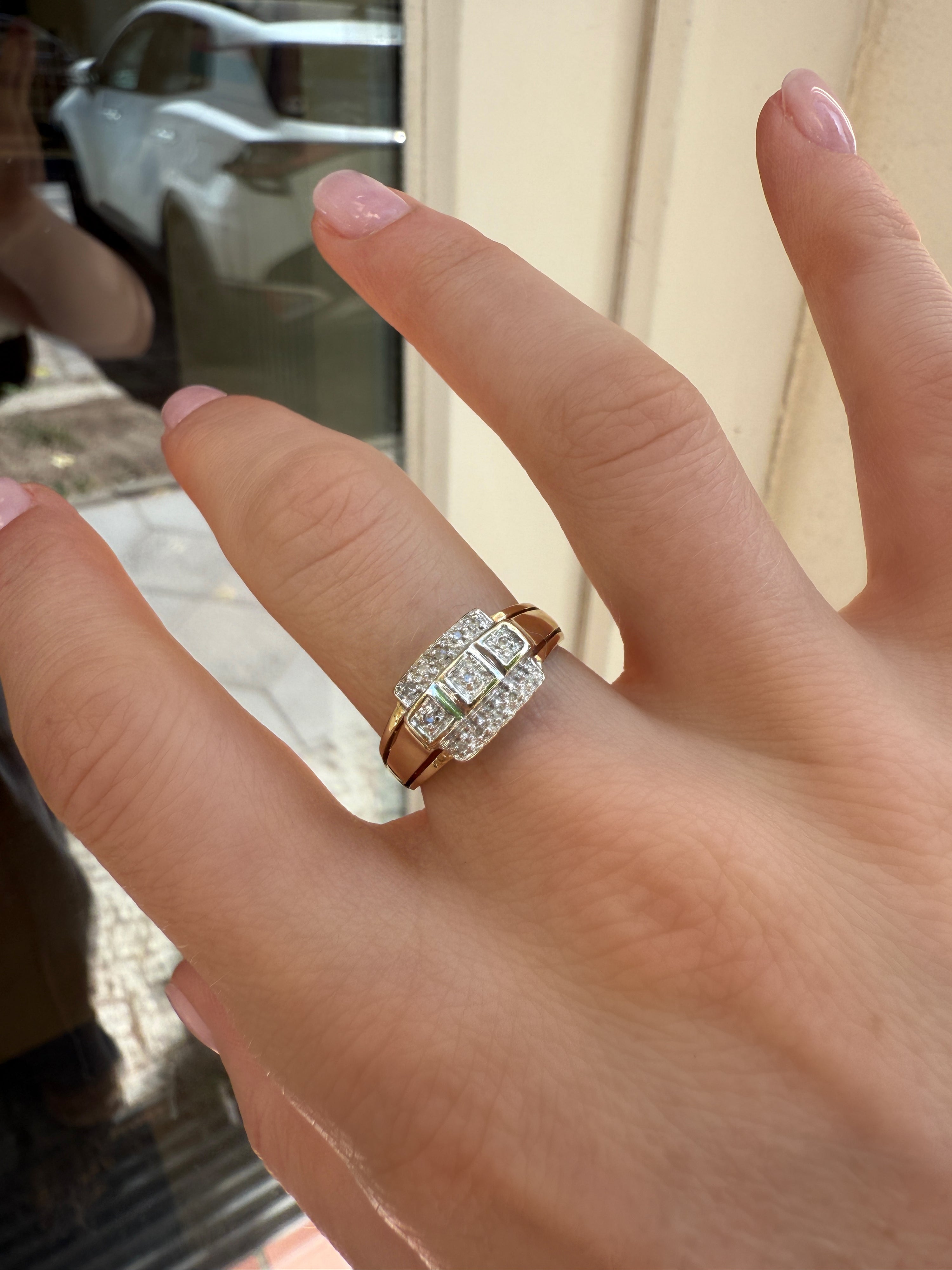 #1055 14k Ring mit 13 Diamanten - RG 54