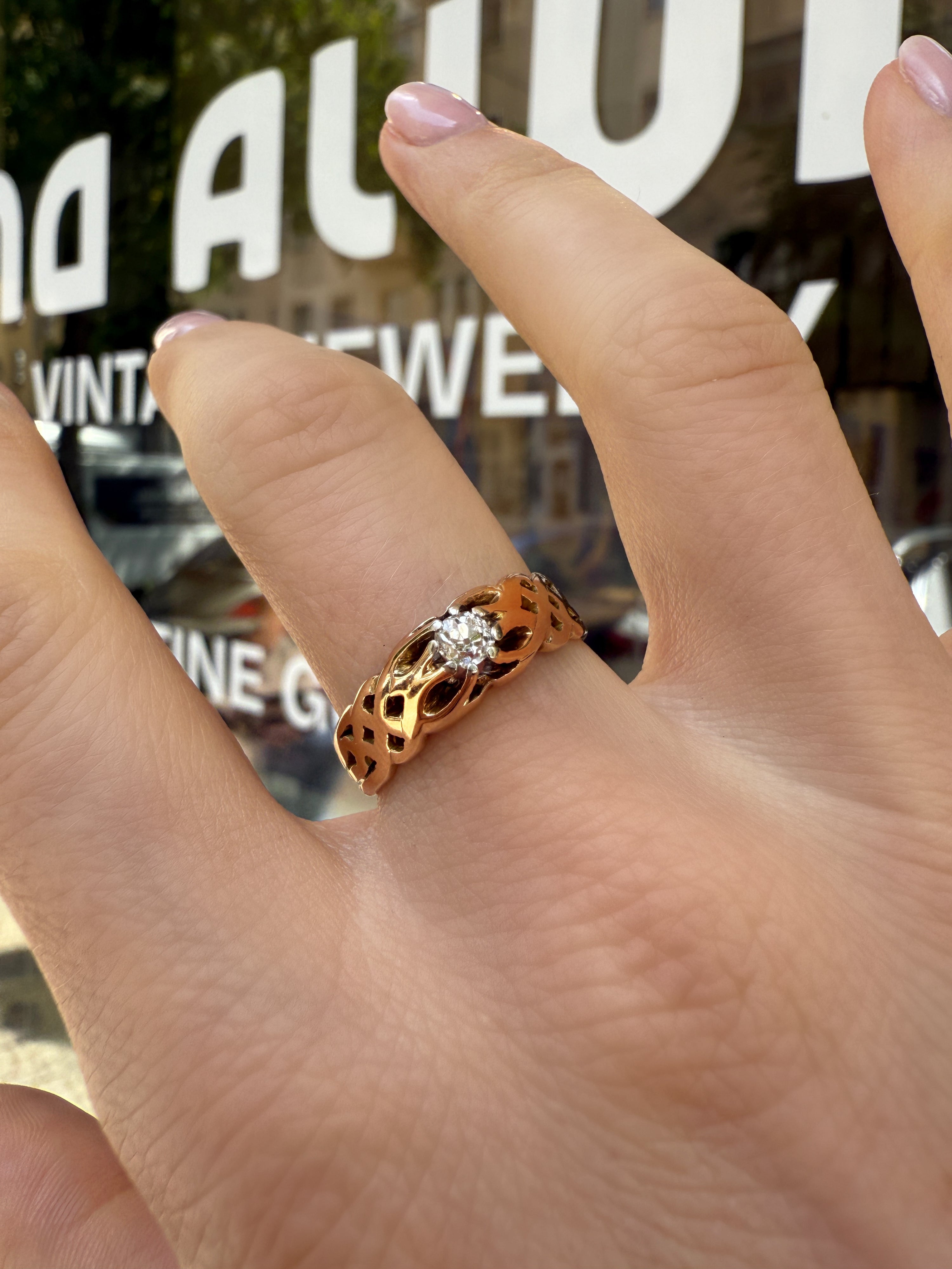 #1056 14k Ring mit Diamant - RG 58