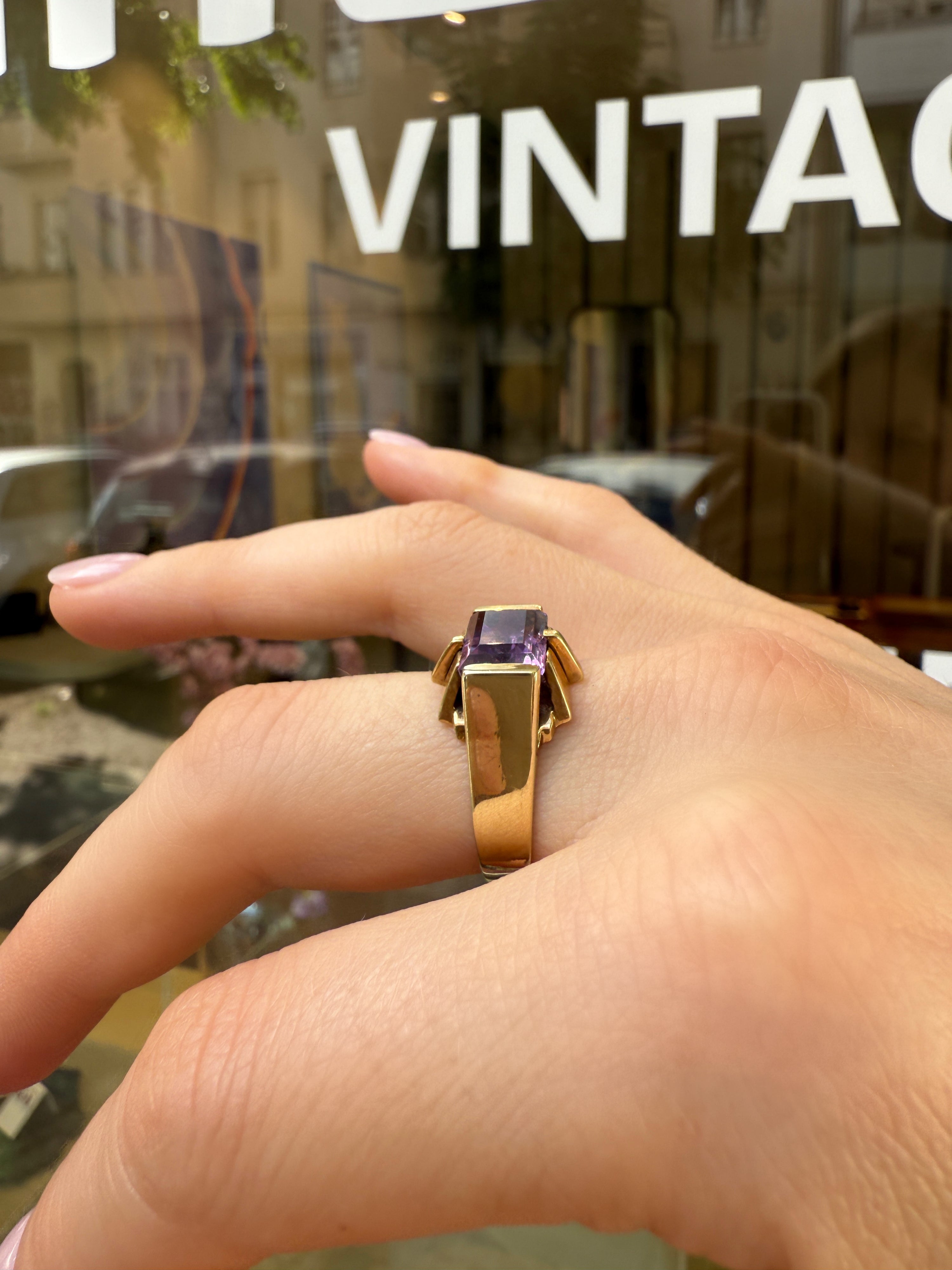 #1065 Massiver 14k Ring mit Amethyst - RG 58