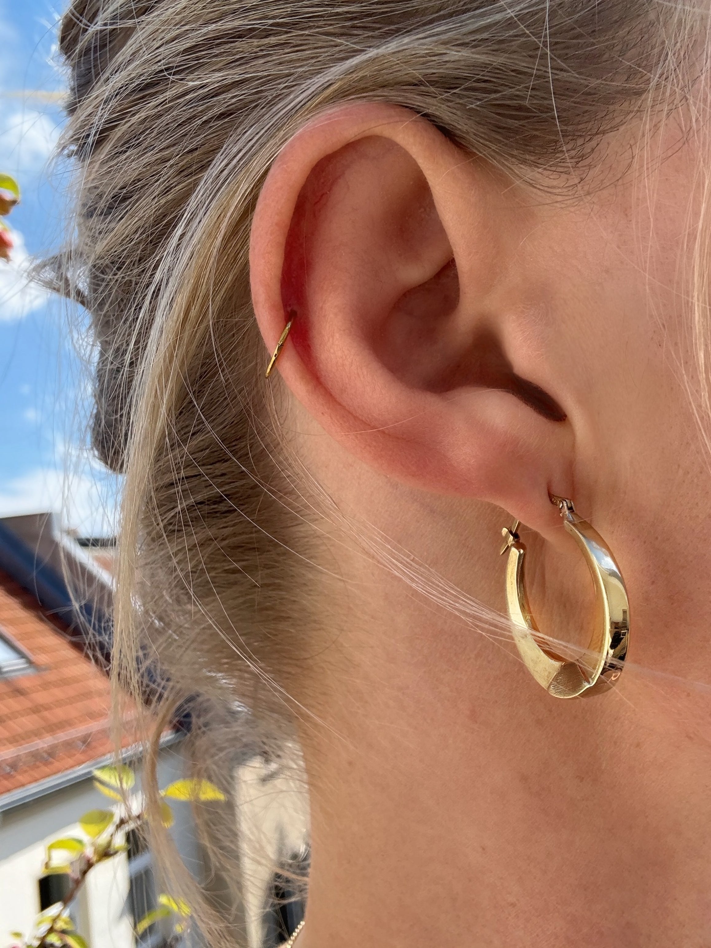 #105 8k Creolen 2,3cm