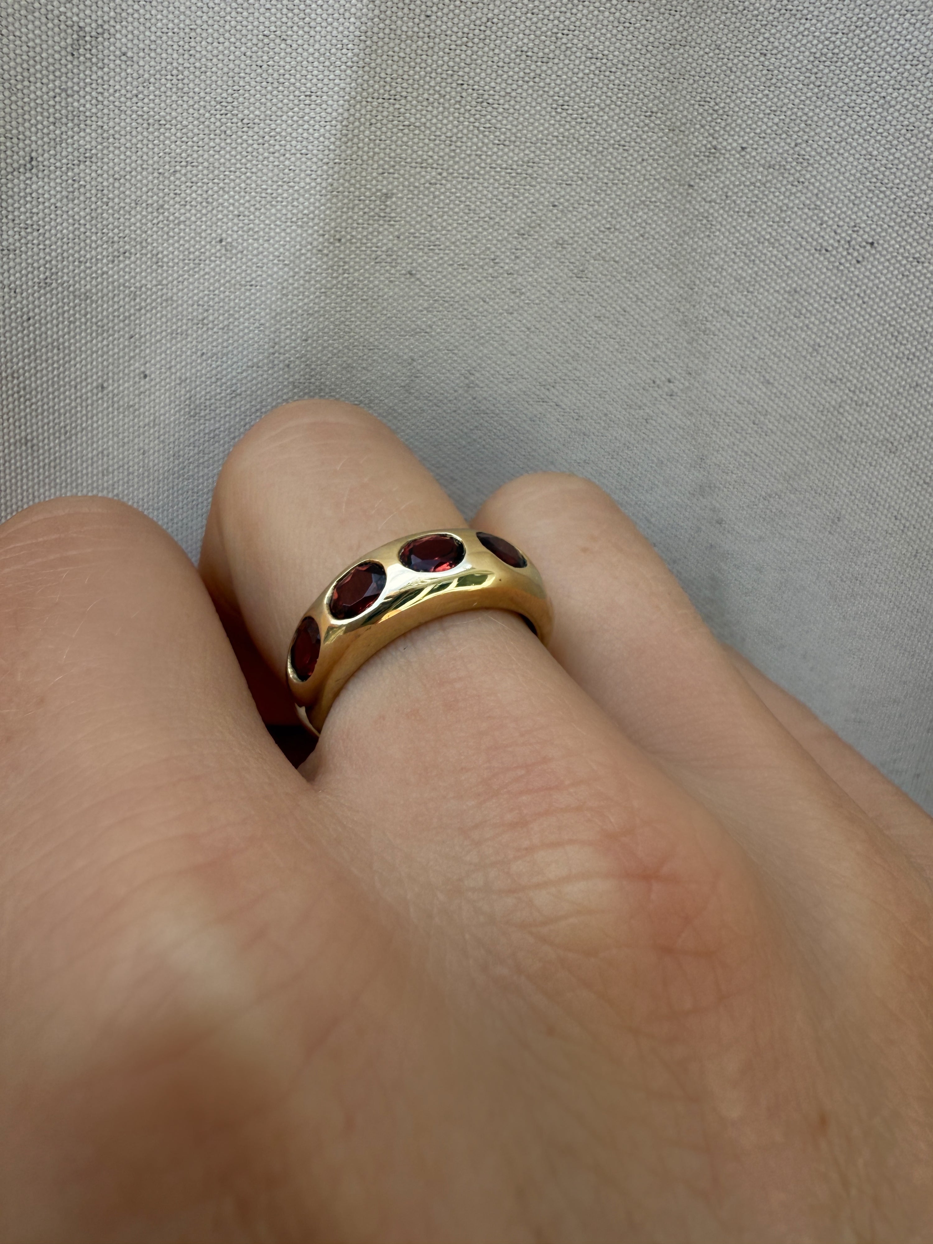 #110 9k Chunky Granat Ring - RG 54