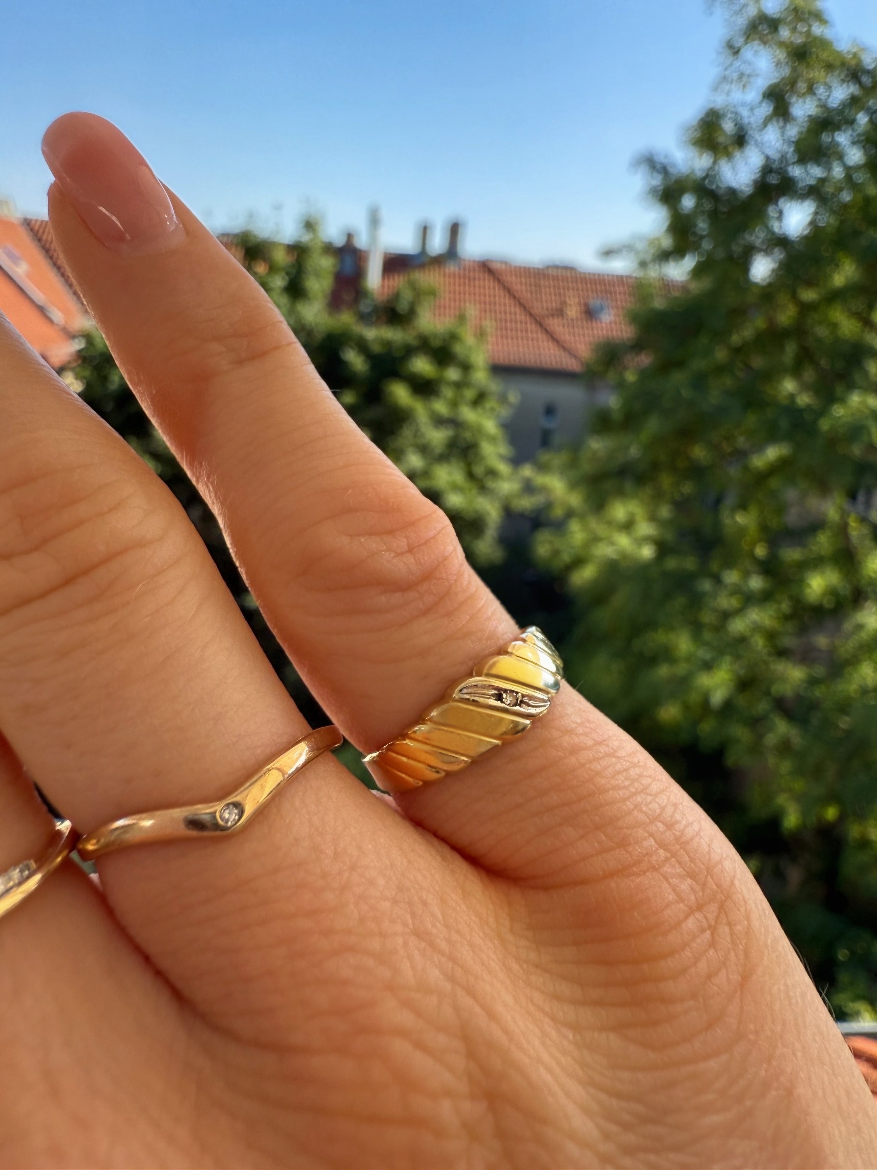 #23 Ring mit Diamant - RG 49