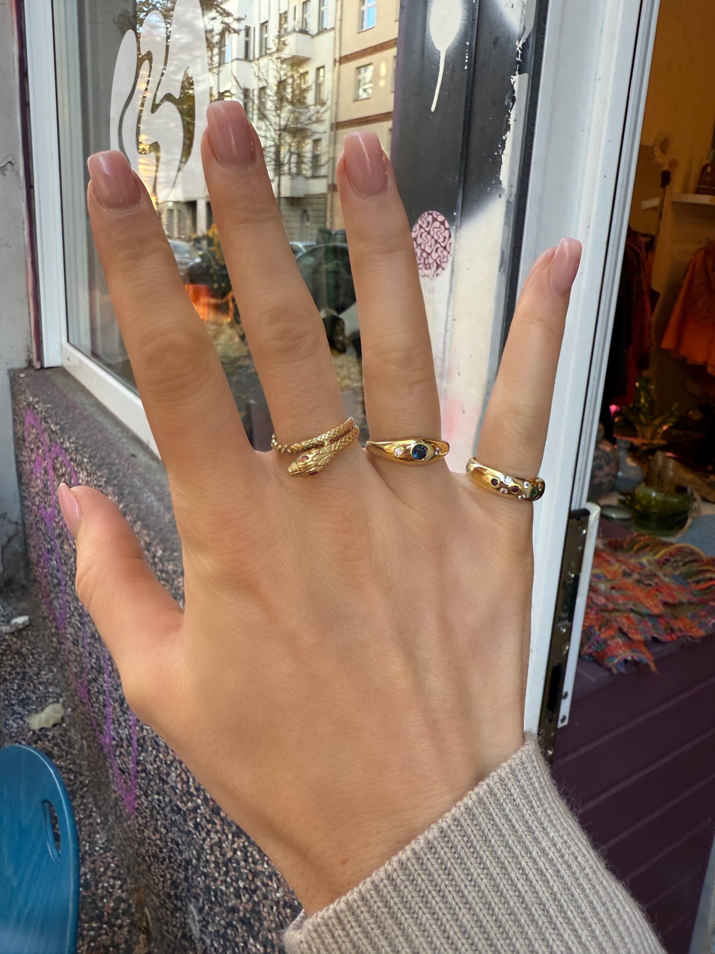 #265 8k Ring mit Saphir und Zirkon - RG 53