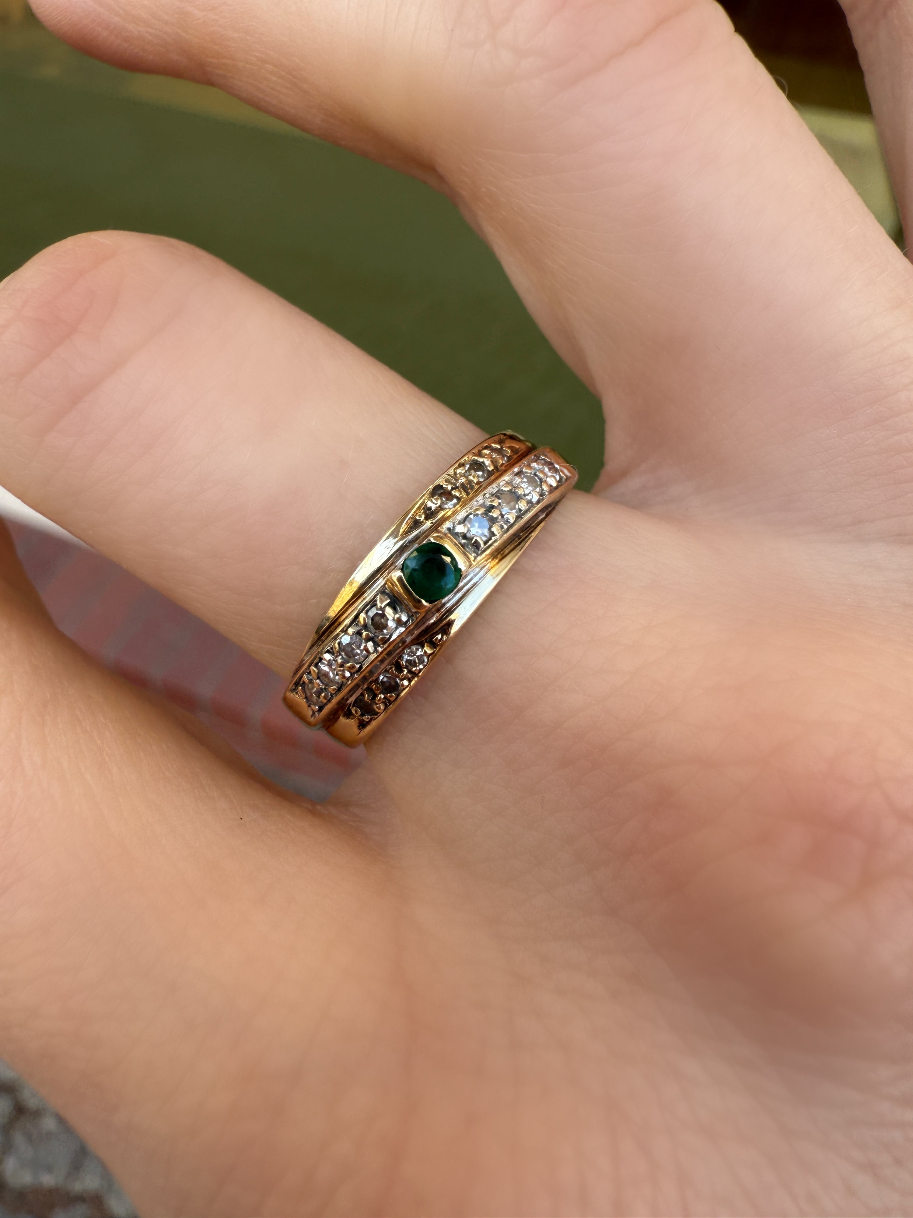 #752 14k Ring mit Smaragd & 14 Diamanten - RG 58