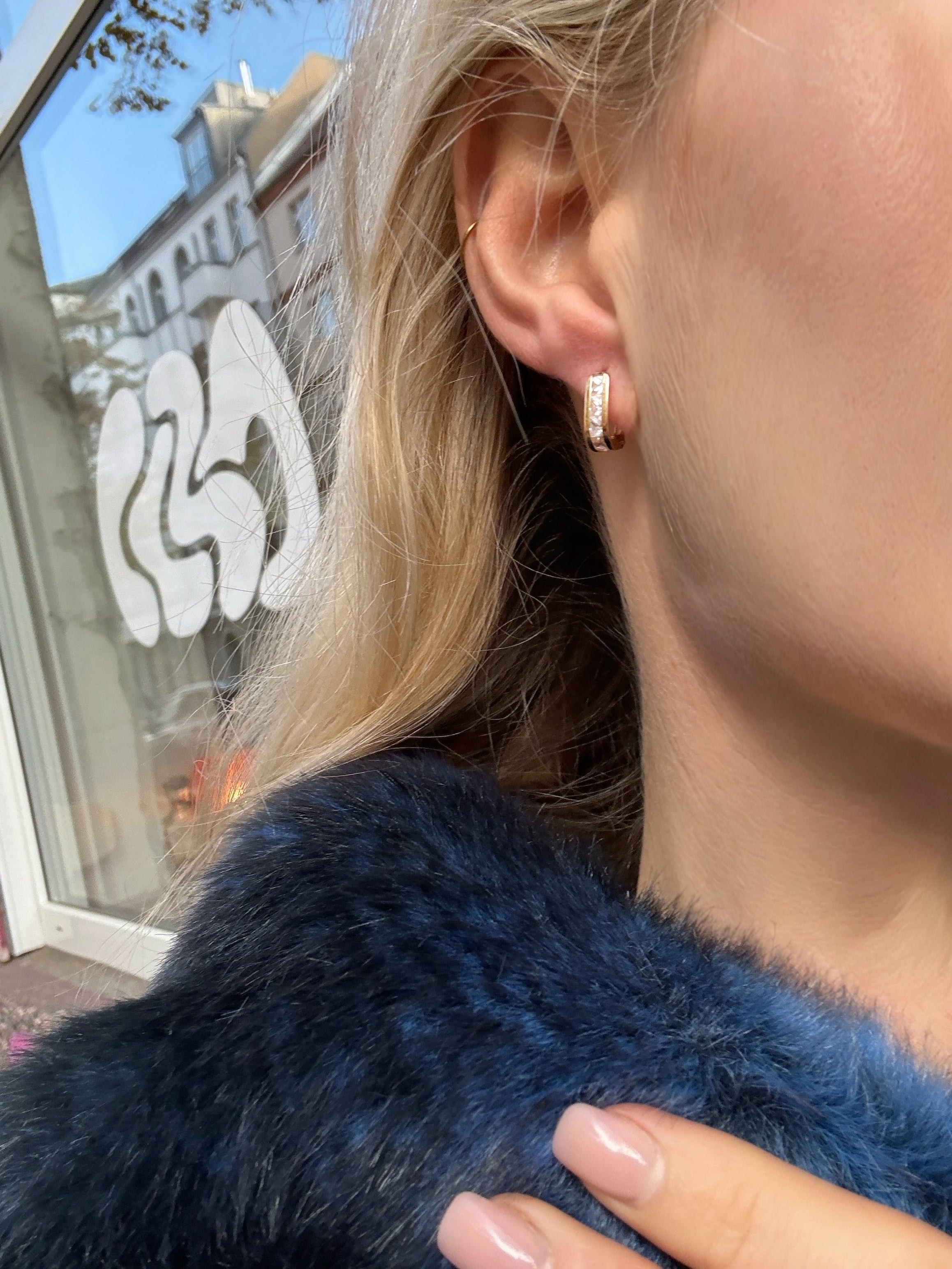 #184 8k Ohrringe mit Zirkon