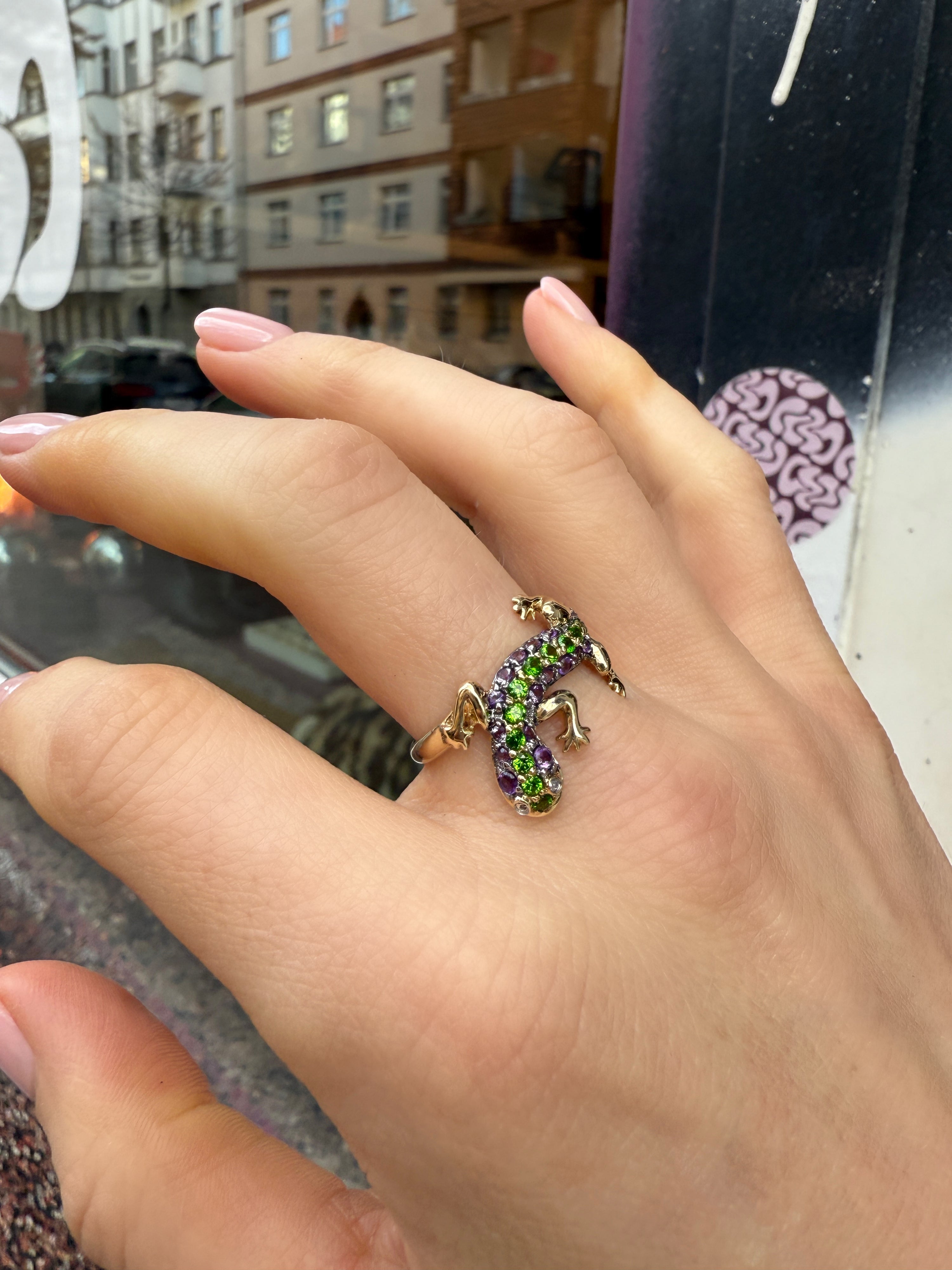 #350 9k Ring mit Peridot & Amethyst - RG 56