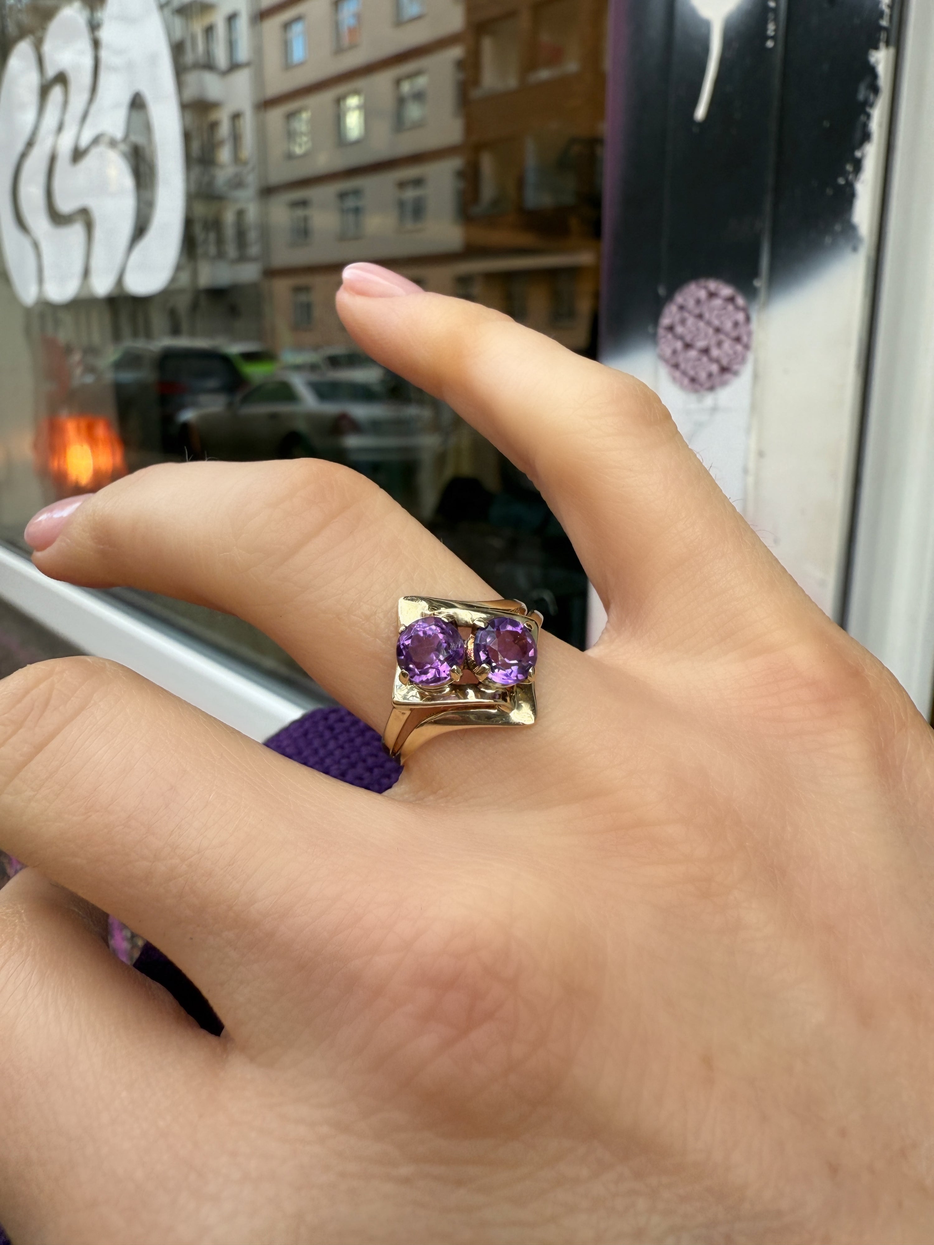 #354 8k Ring mit Amethyst - RG 53