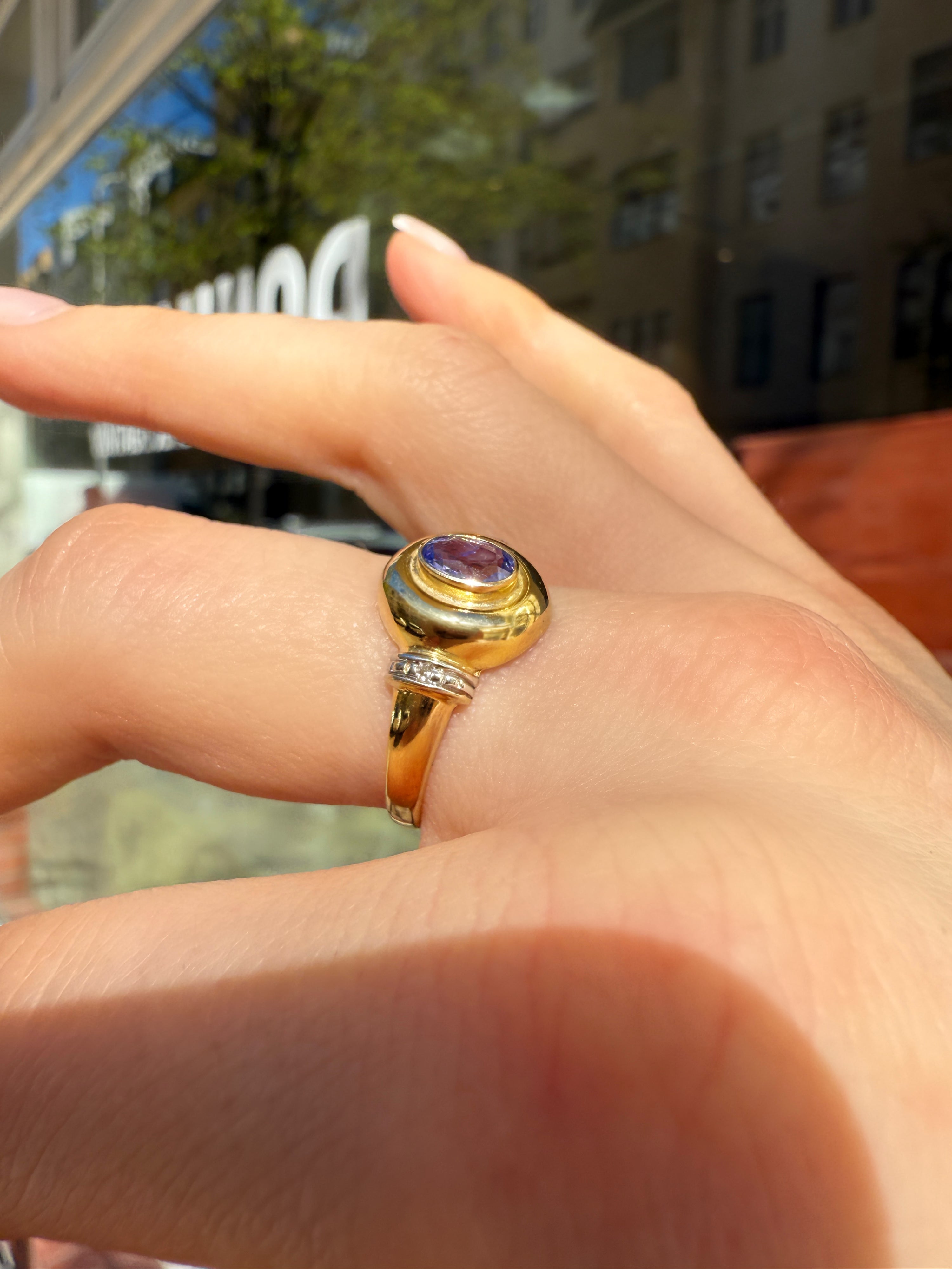 #874 8k Ring mit Tansanit & Diamant - RG 57