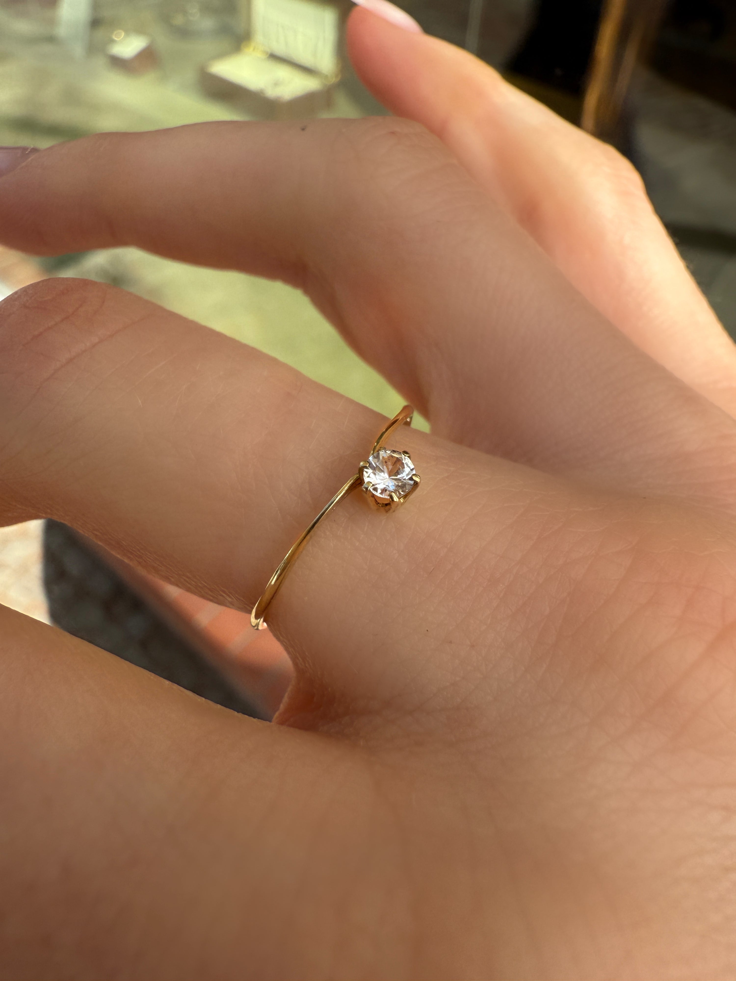 #886 8k Ring mit Zirkon - RG 55