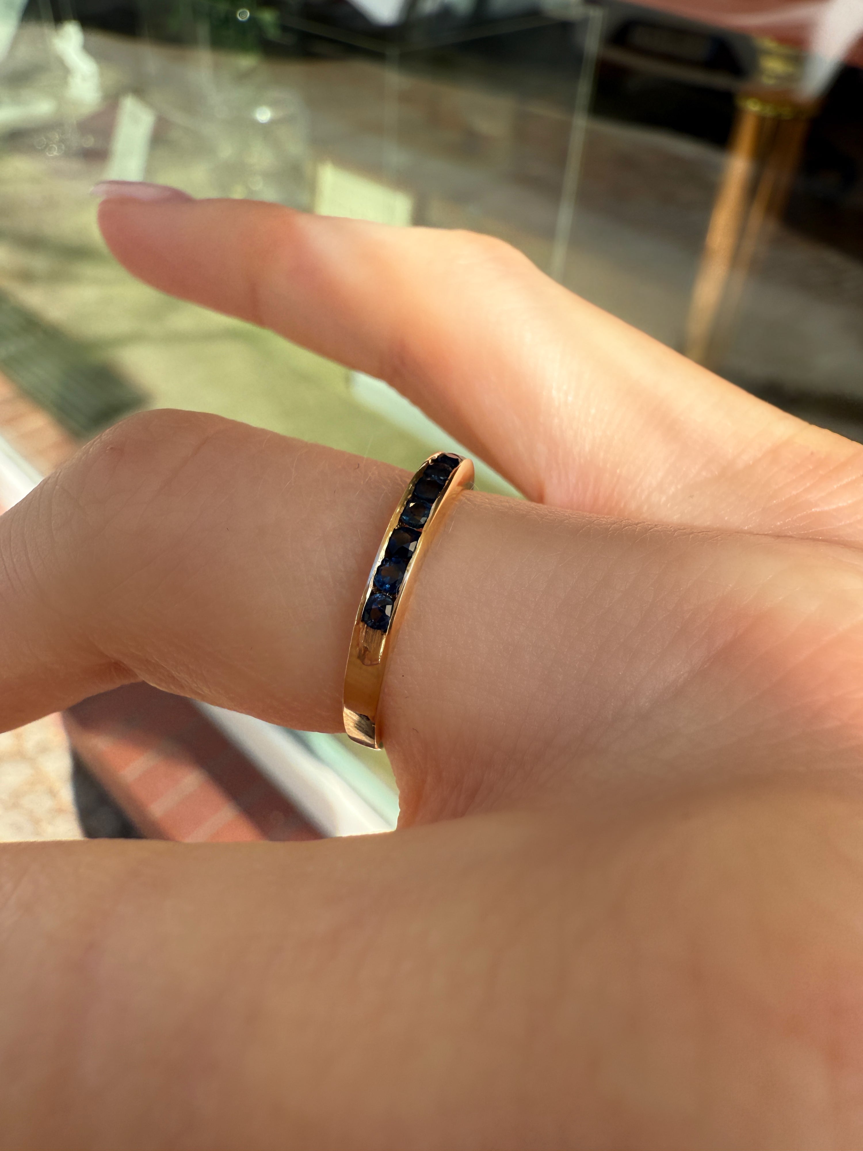 #878 14k Ring mit Saphiren - RG 52