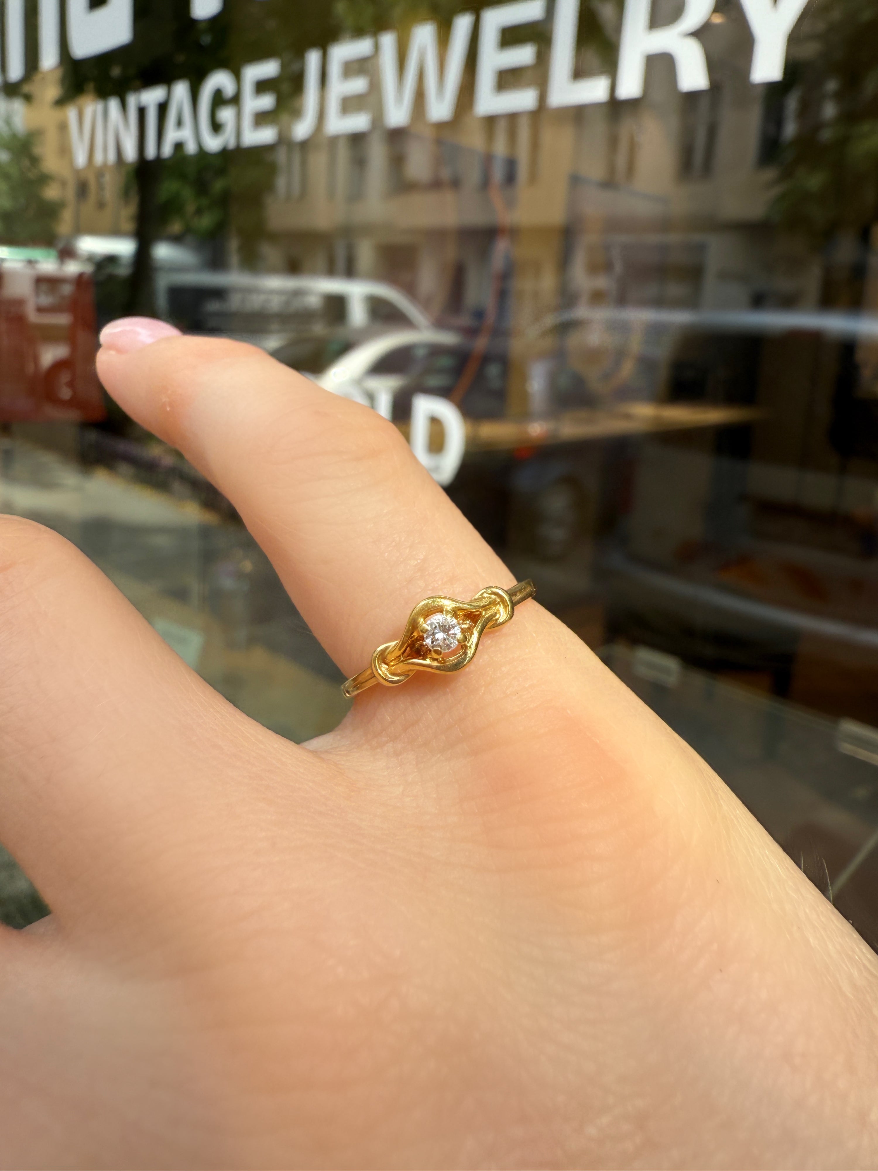#1078 Massiver 14k Ring mit Diamant - RG 50