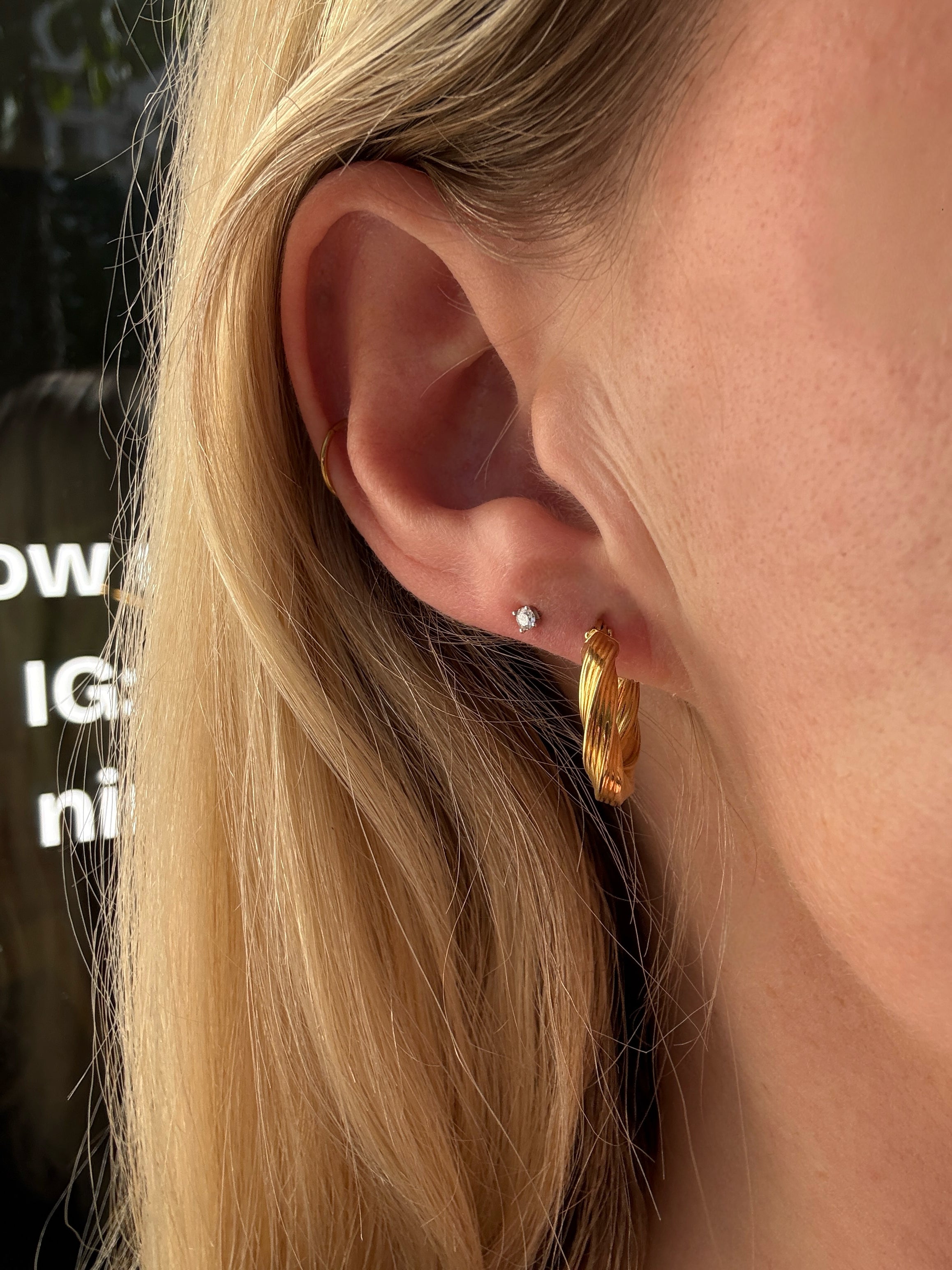 #1201 14k Hoop Earrings - 2cm