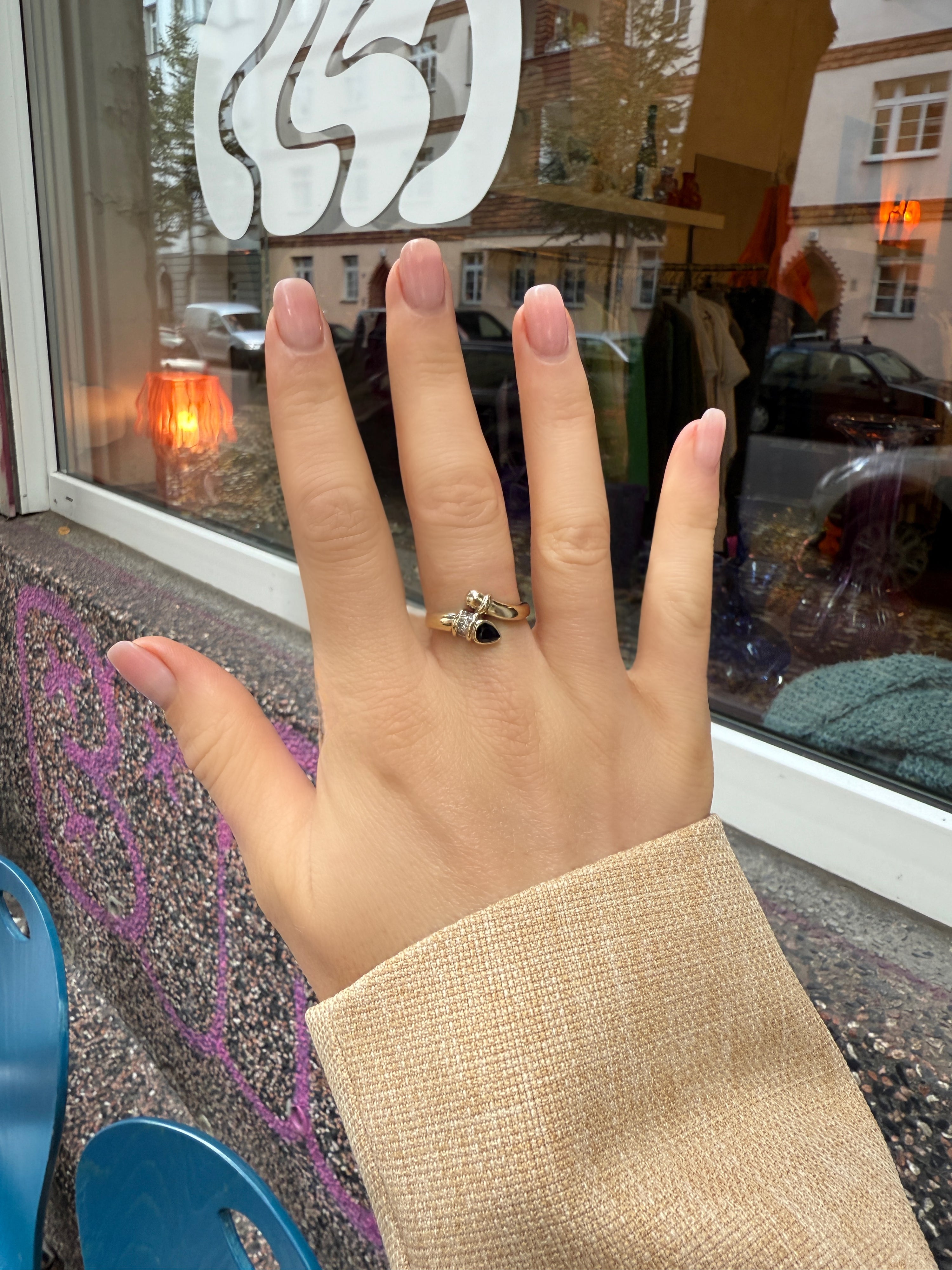 #168 8k Ring mit Saphir & Diamant - RG 60