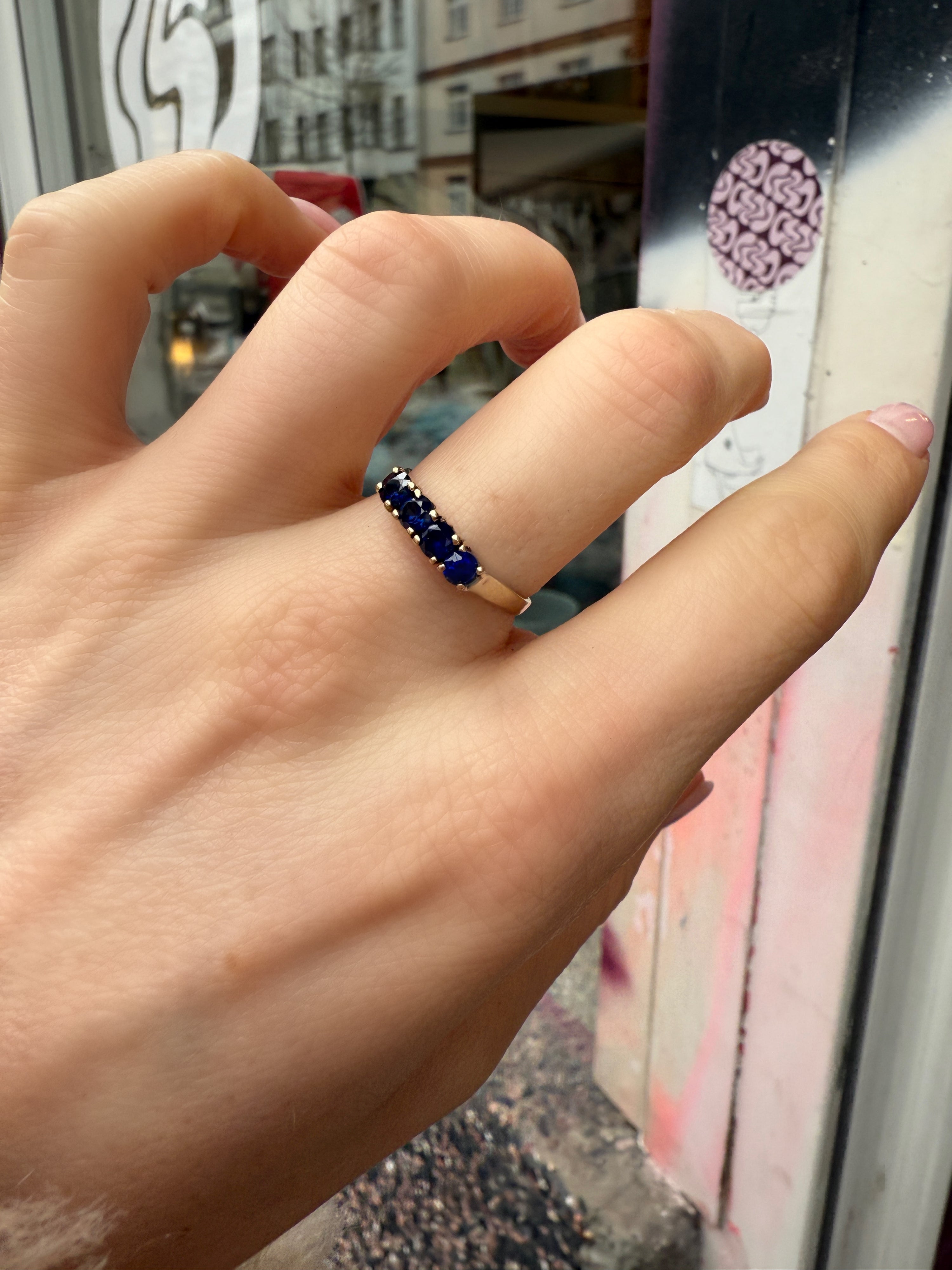 #619 8k Ring mit 4 Saphiren - RG 56