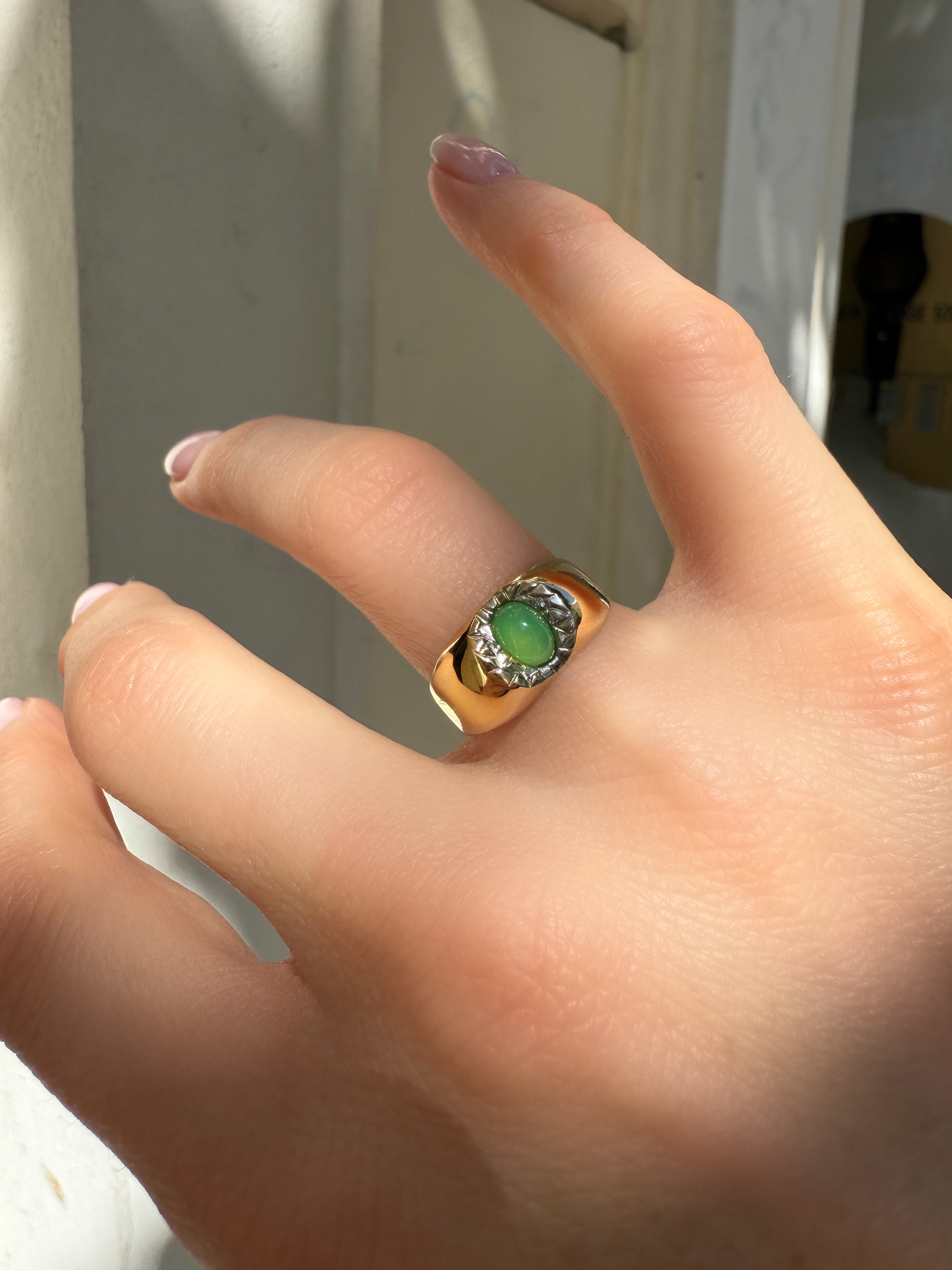 #912 8k Ring mit Chrysopras - RG 56