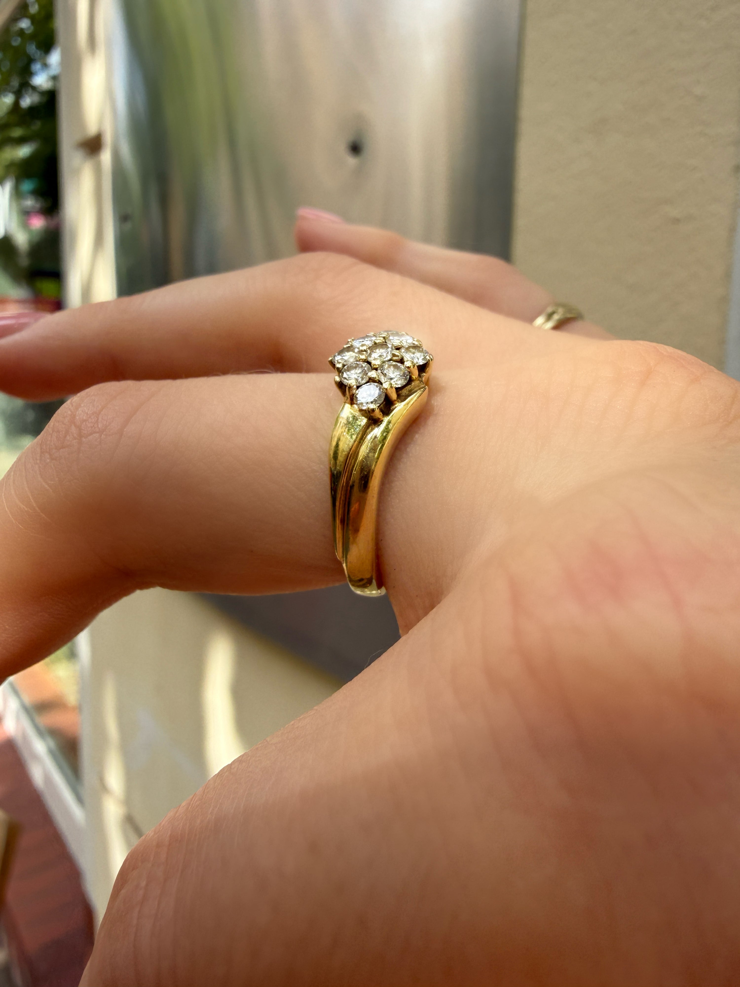 #1328 14k Ring mit 9 Diamanten - RG 56