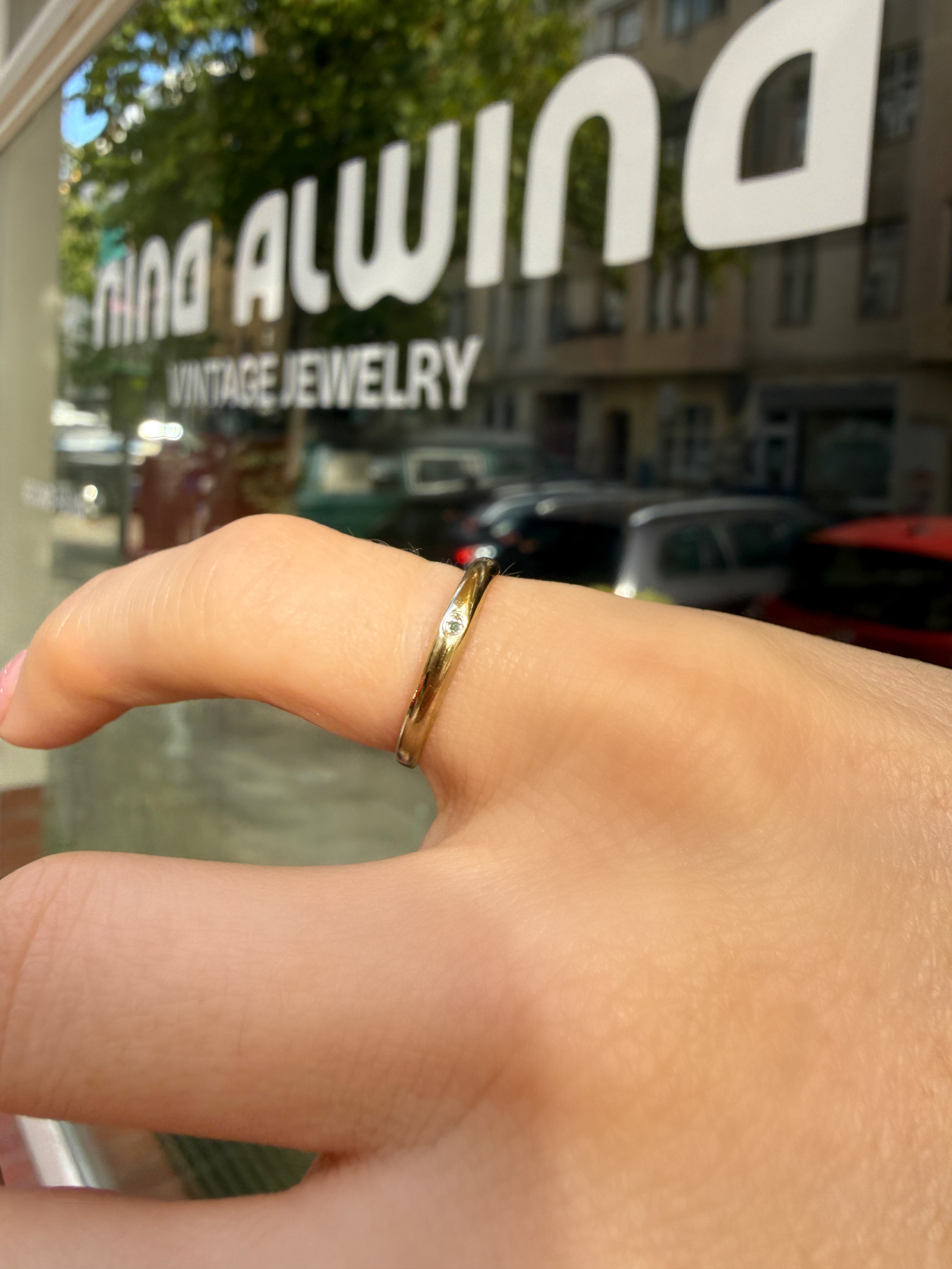 #1351 8k Ring mit Diamant - RG 49