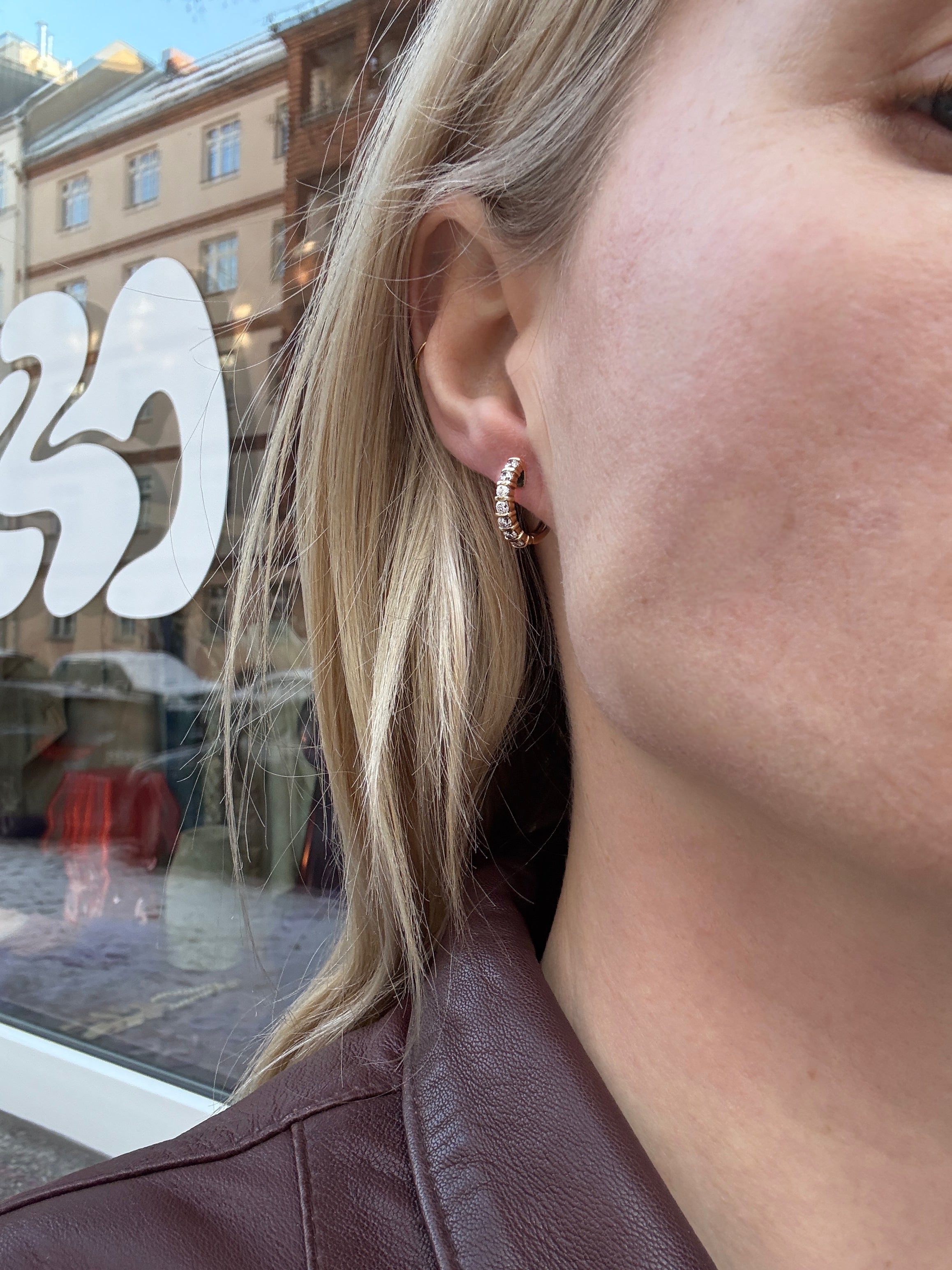 #515 Massive 8k Creolen mit Zirkon - 1,5cm