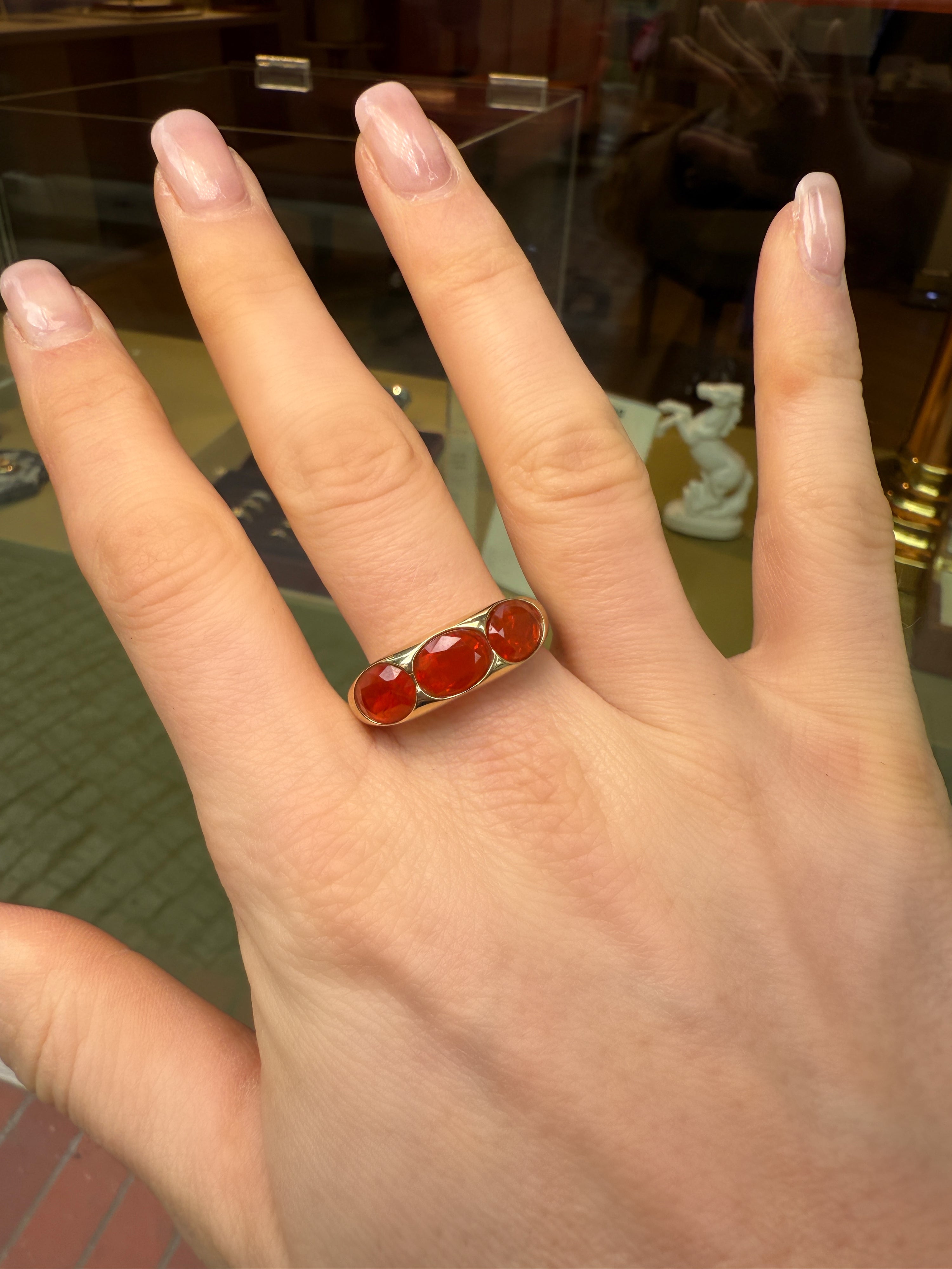 #952 14k Ring mit Cherryopalen - RG 60