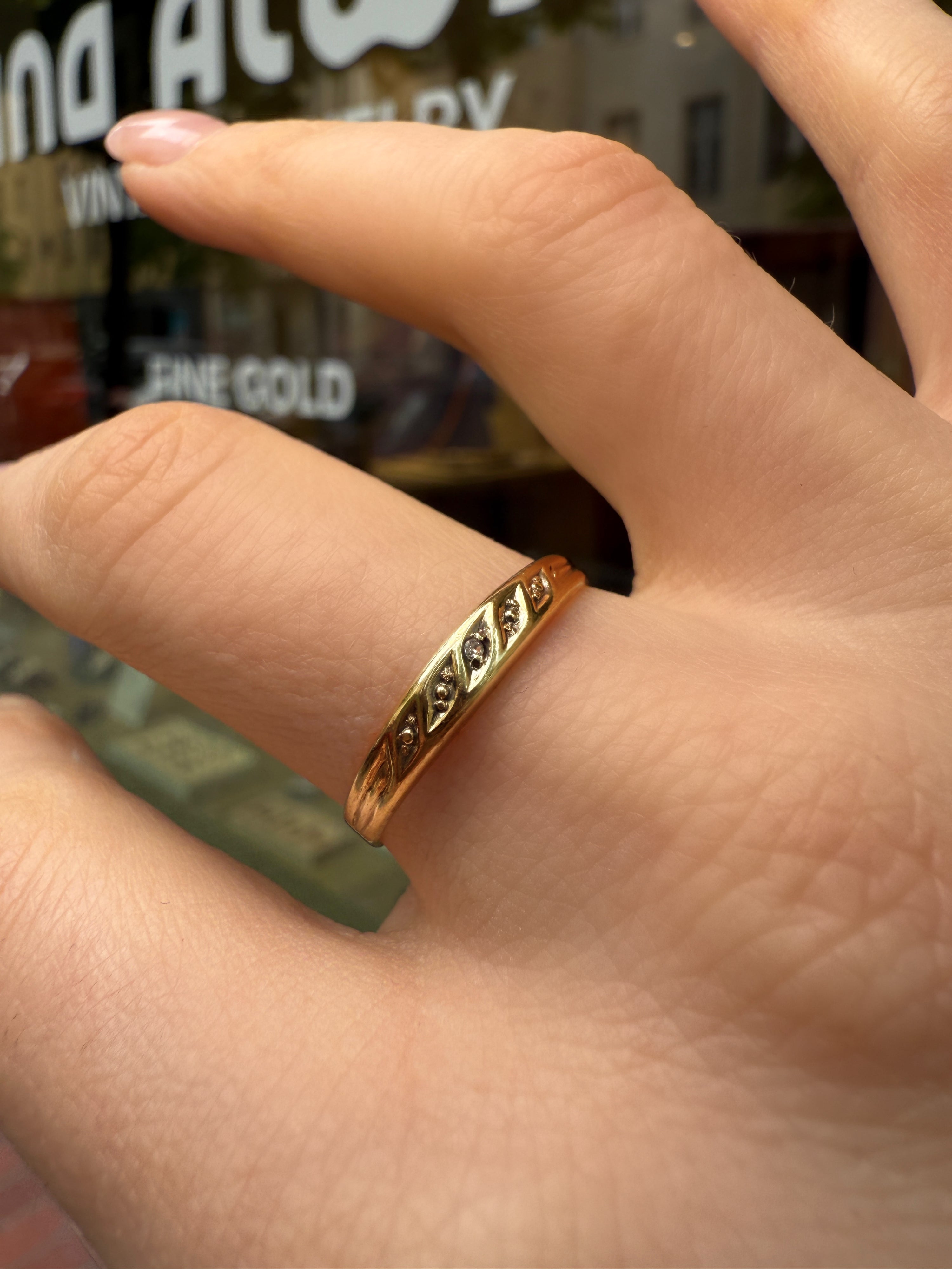 #968 8k Ring mit Diamant - RG 58