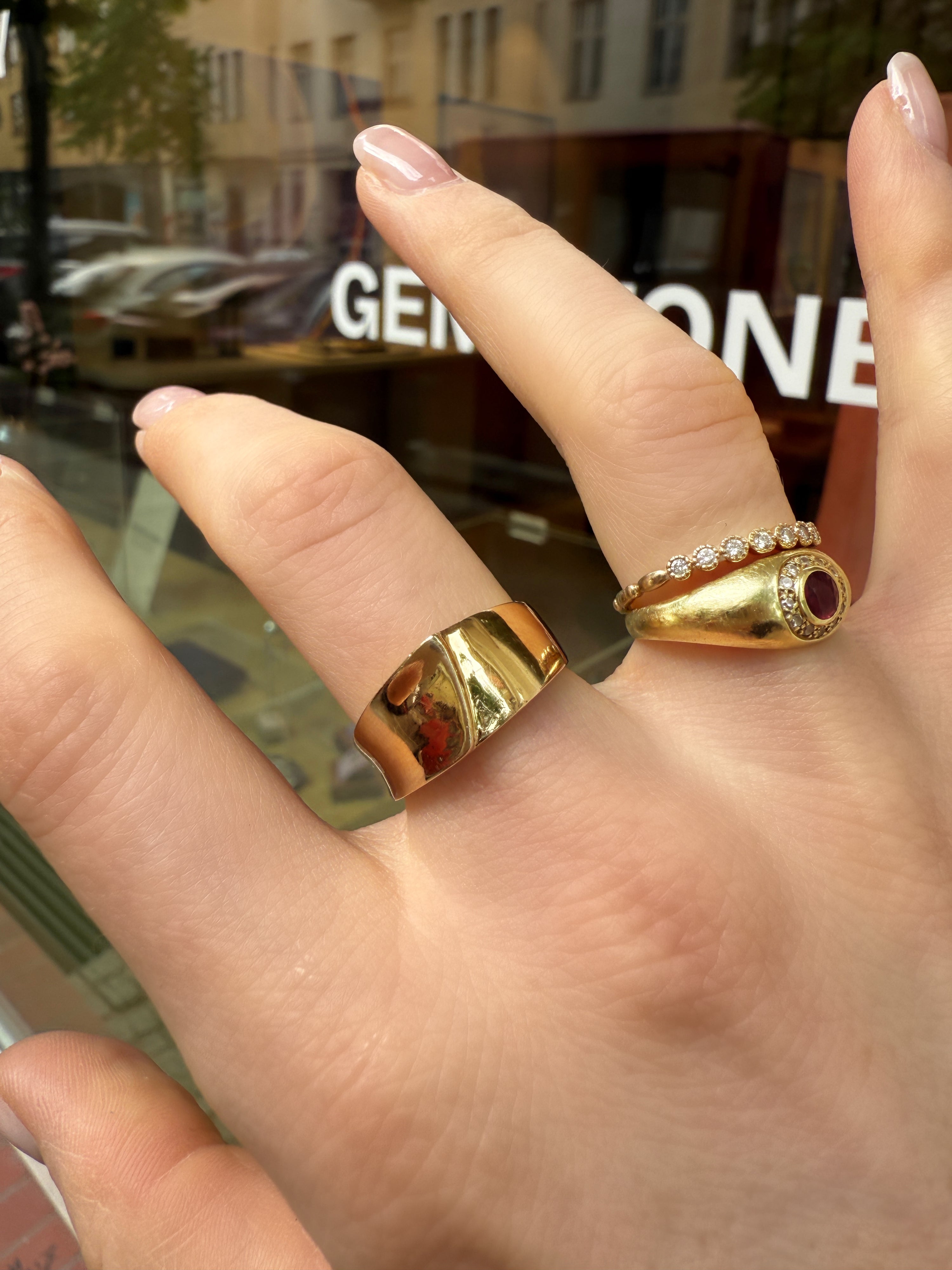 #986 Massiver 8k Ring - RG 56