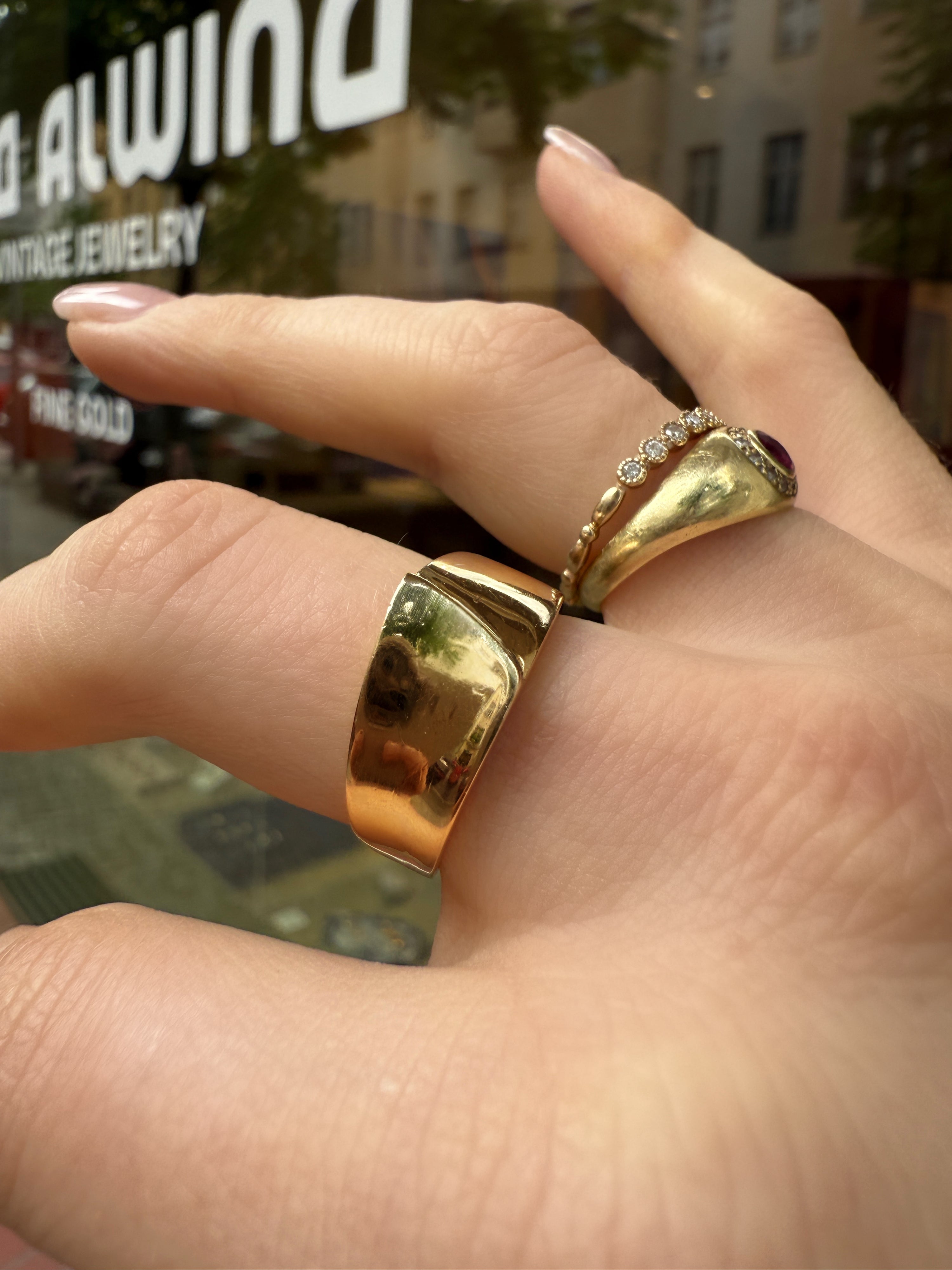 #986 Massiver 8k Ring - RG 56