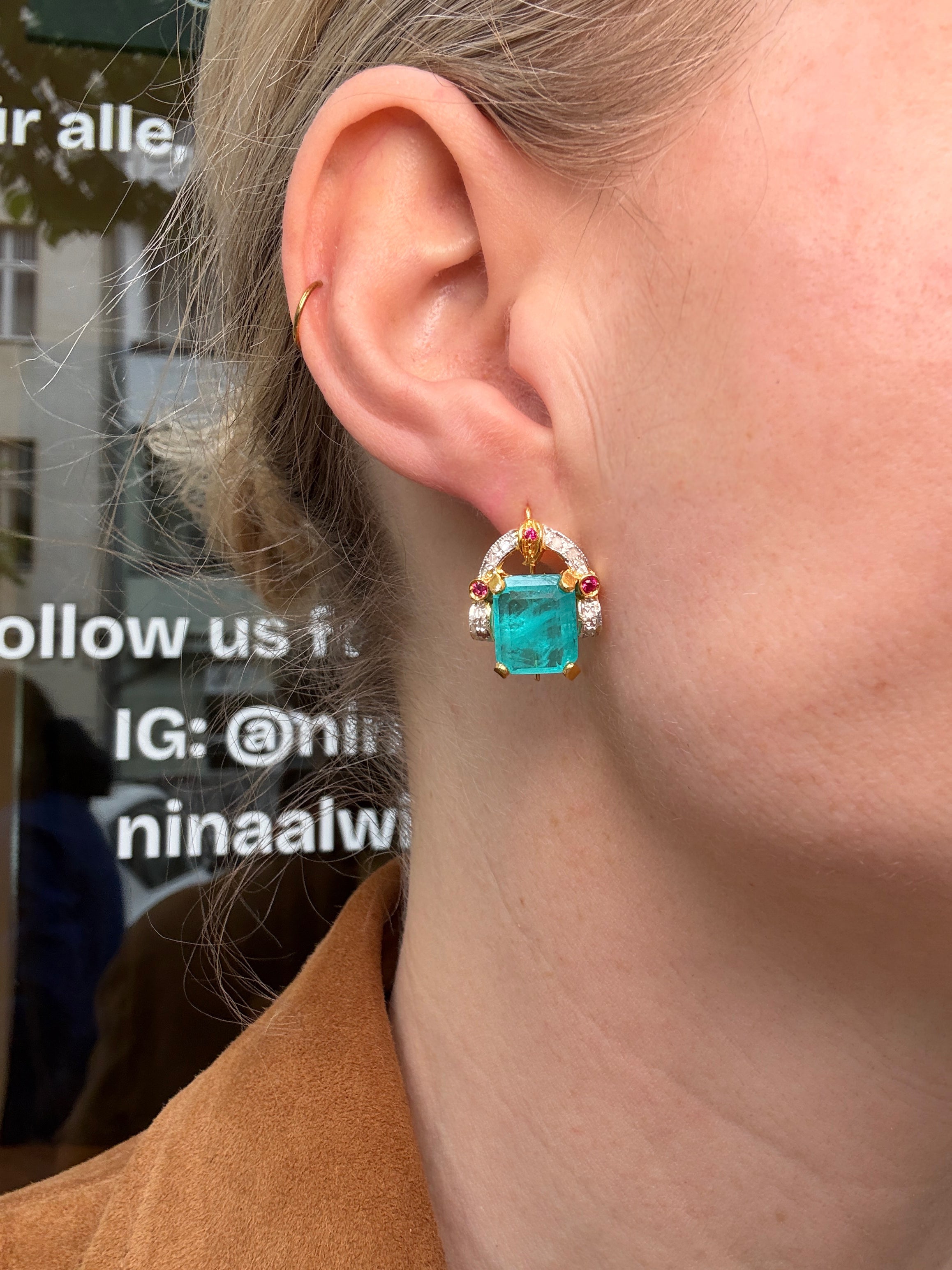 #977 9k Ohrringe mit Paraiba Turmalin, 6 Rubinen & 16 Diamanten - 2.2cm