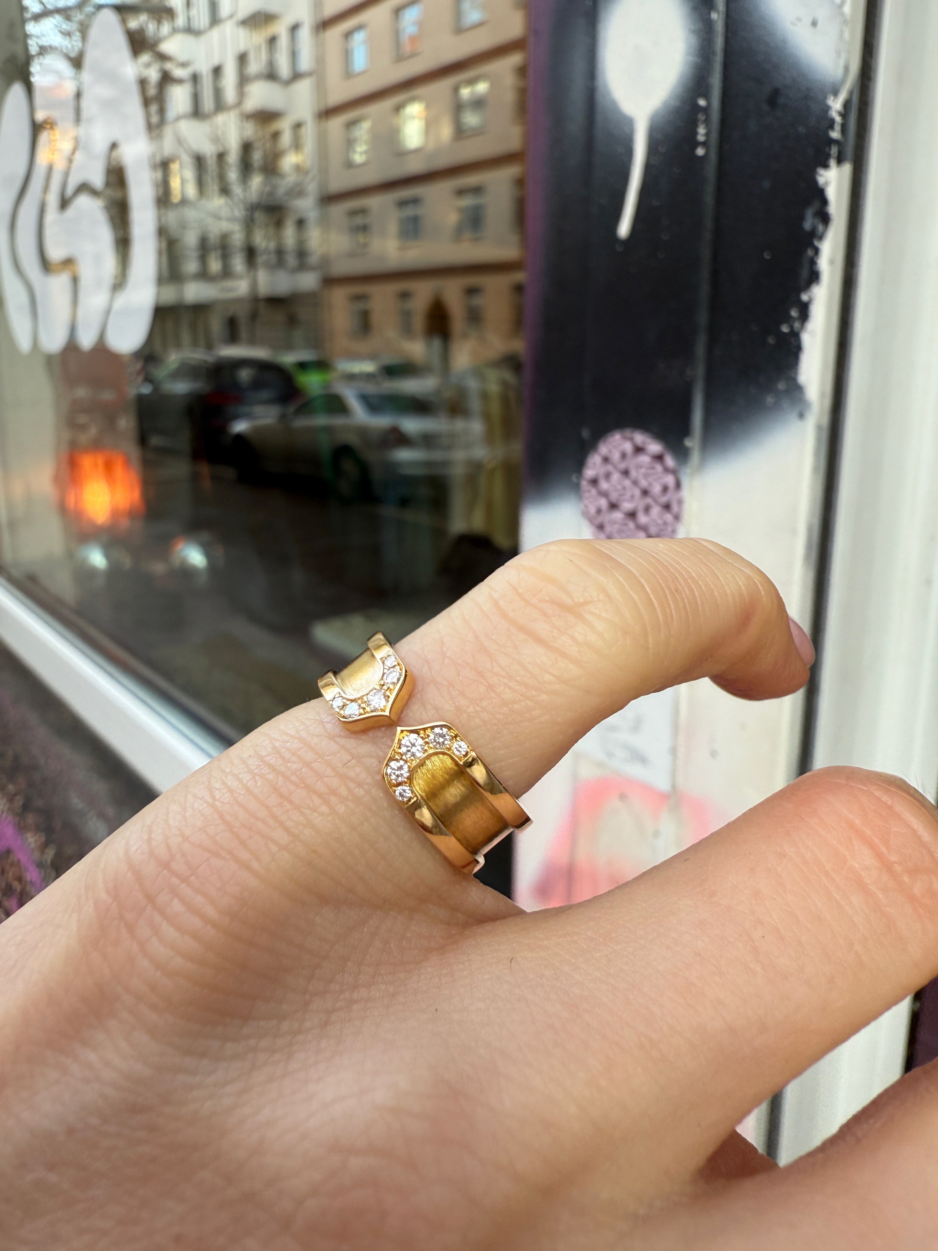 #399 18k Cartier C2 Ring - RG 49