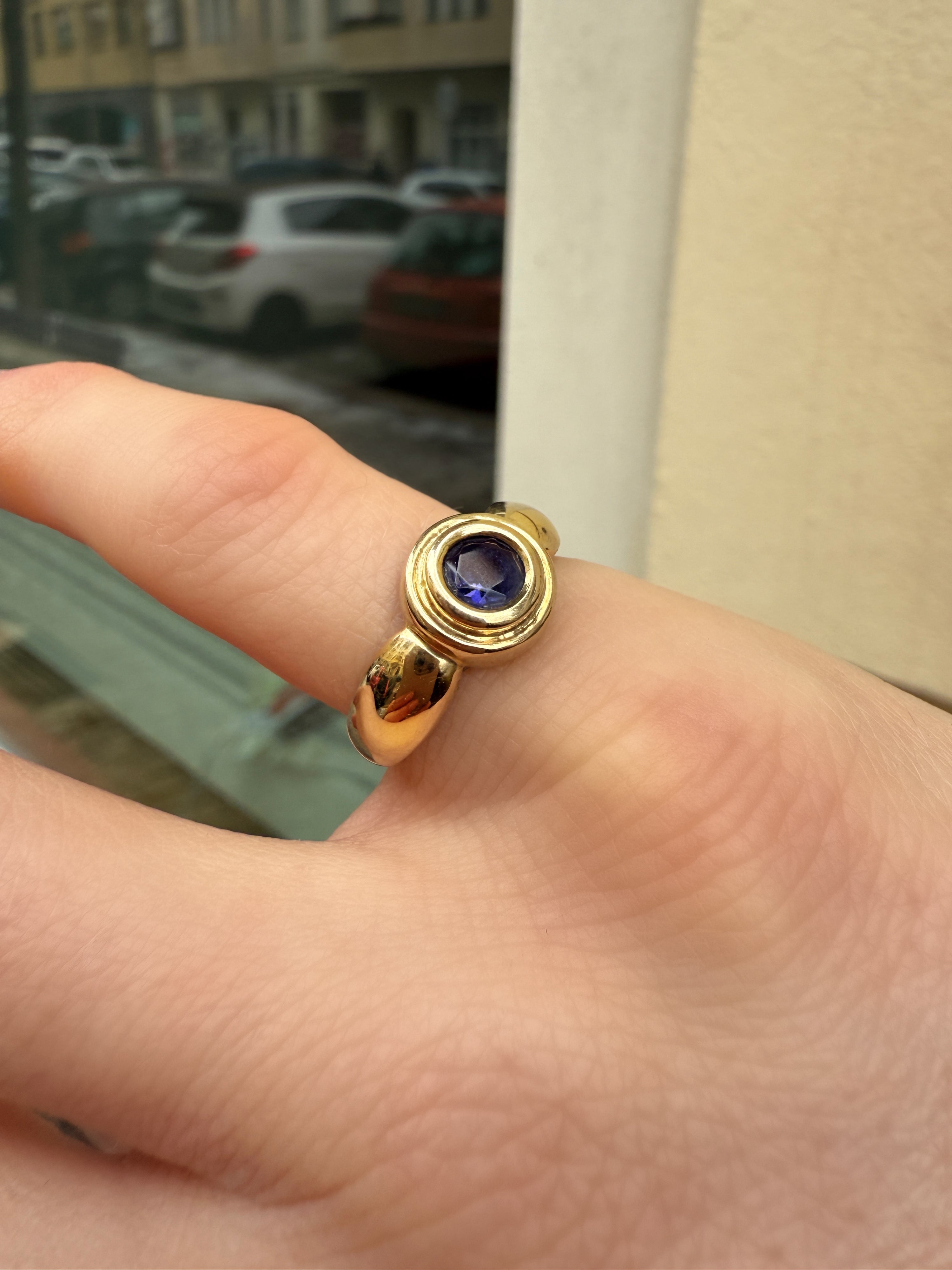 #562 8k Ring mit Iolith - RG 50