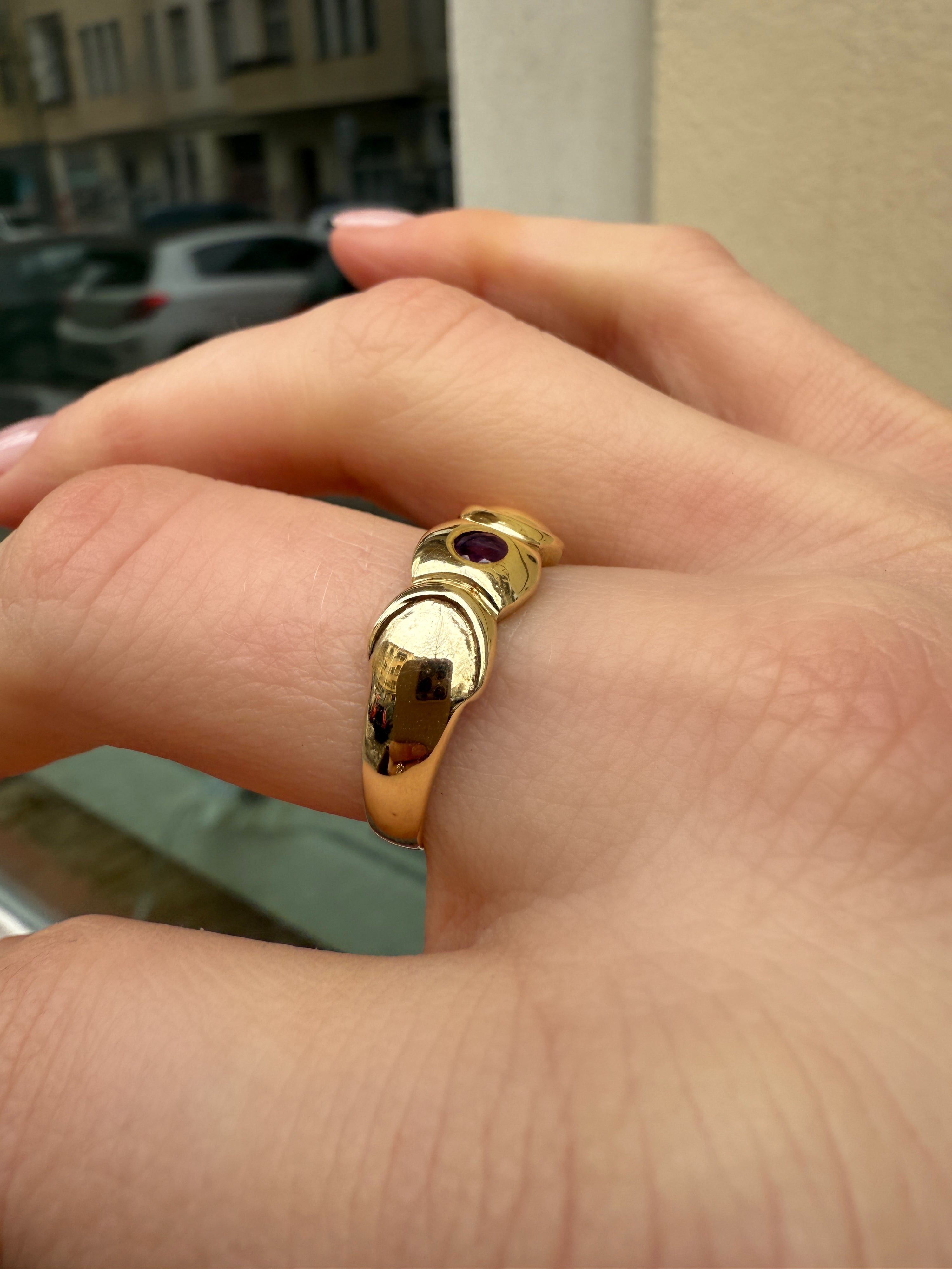 #585 Massiver 8k Ring mit Rubin - RG 57