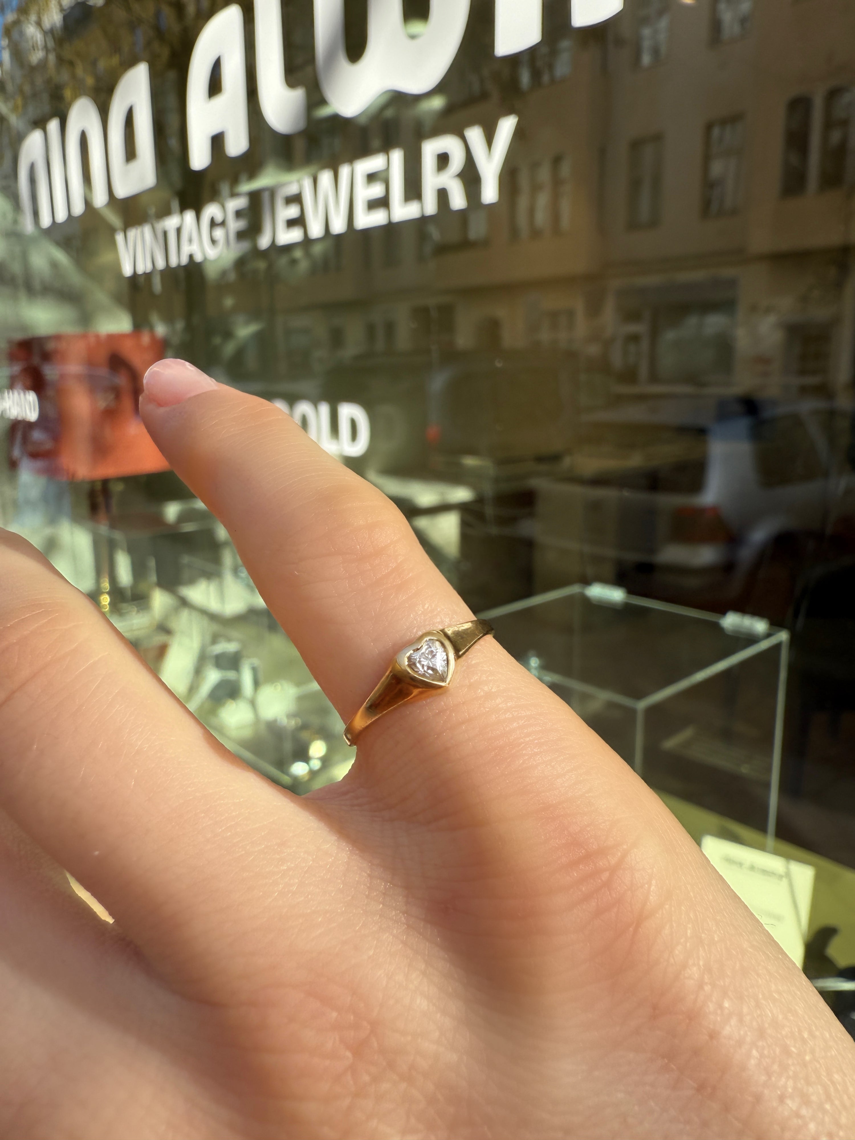 #697 8k Ring mit Herz - RG 49,5
