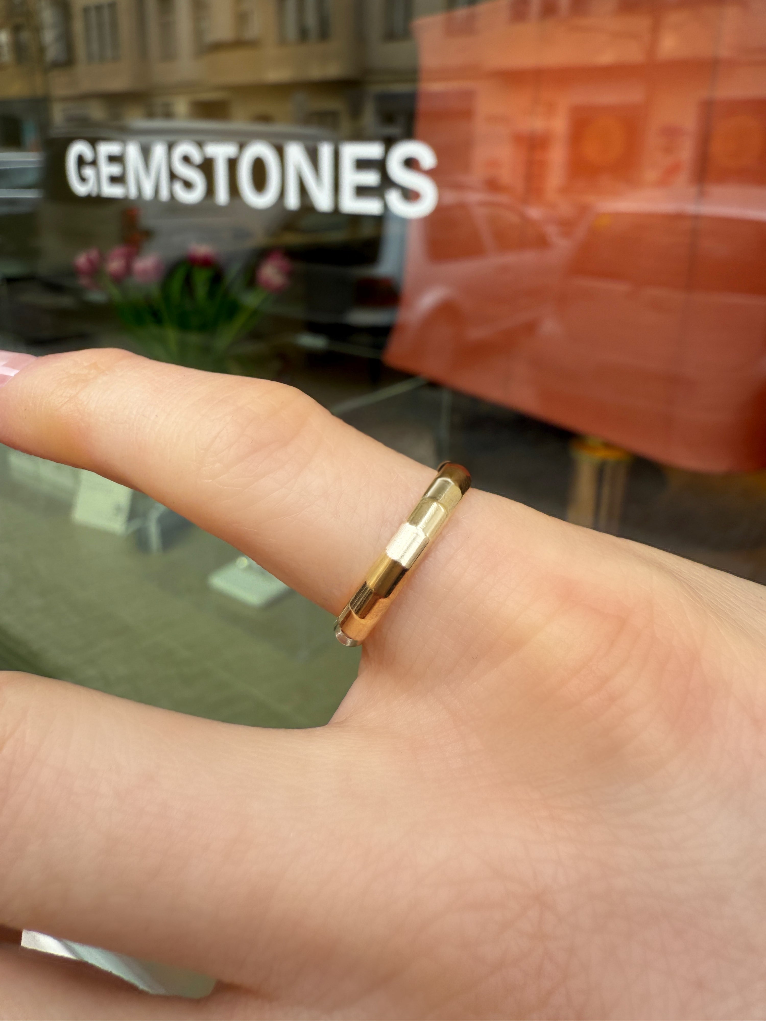 #722 Massiver 8k Ring - RG 51.5