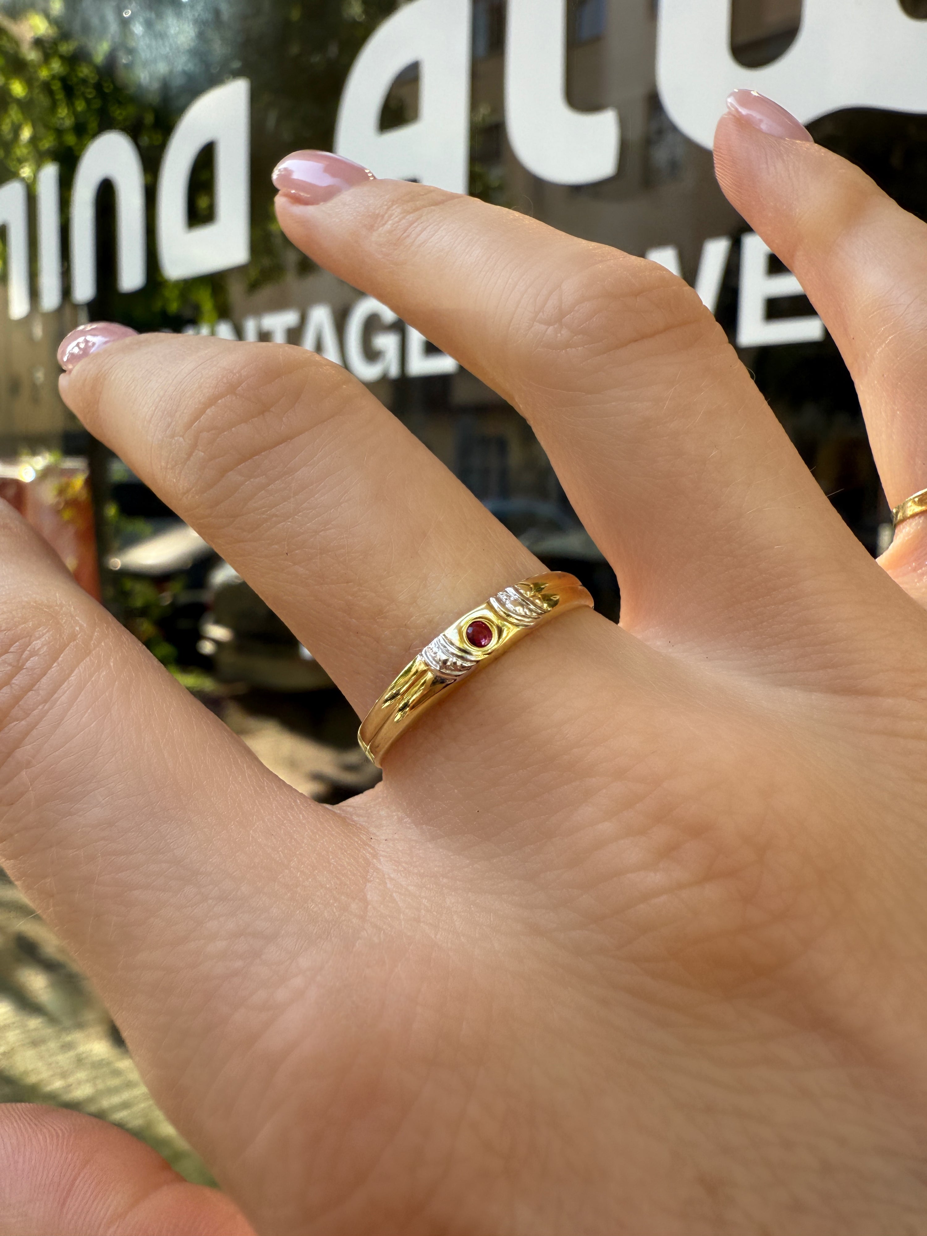 #1177 8k Ring mit Rubin - RG 62