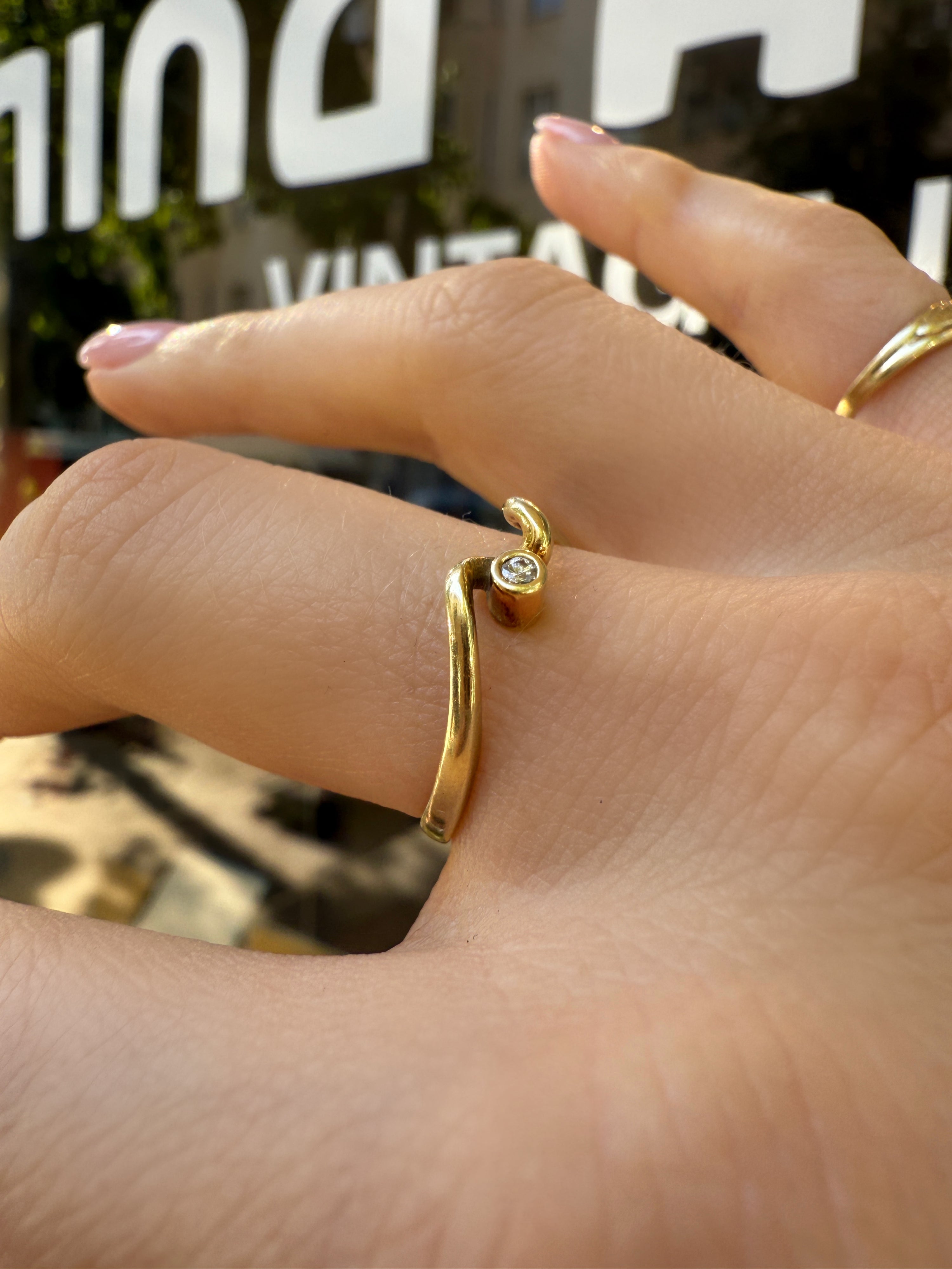 #1175 Massiver 14k Ring mit Diamant - RG 54