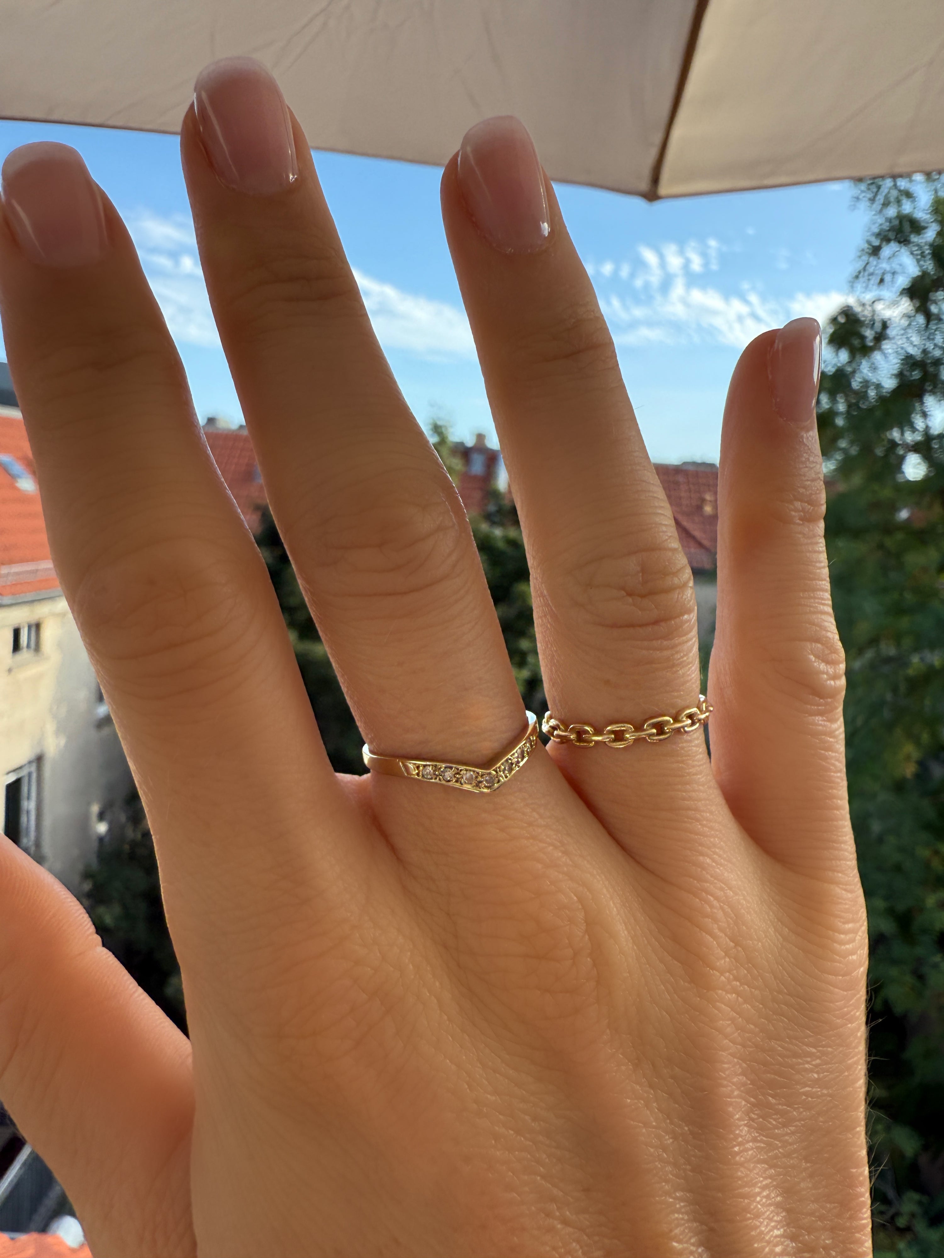 #86 8k Ring mit 7 Diamanten - RG 55