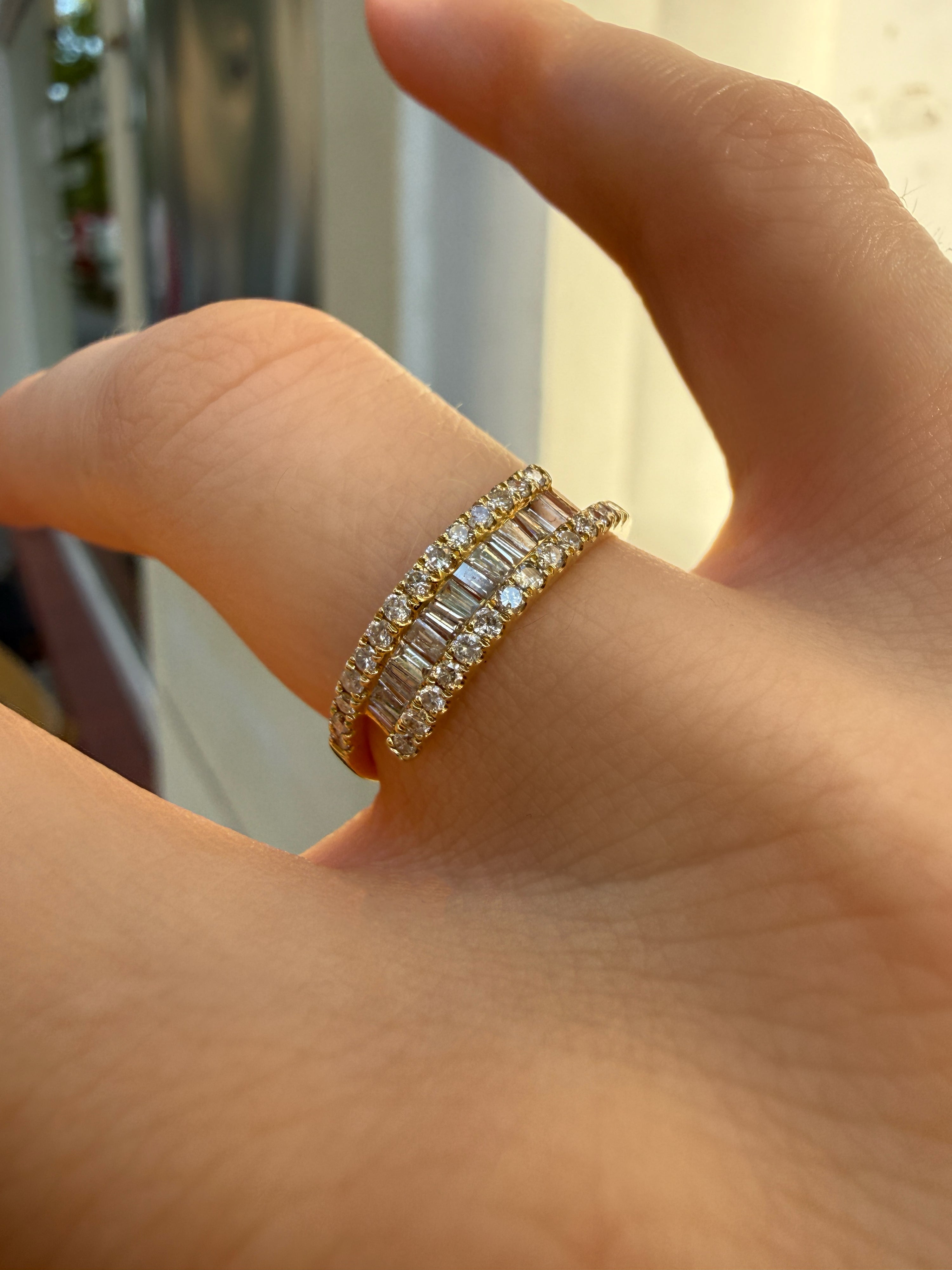 #1419 18k Ring mit 42 Diamanten - RG 53