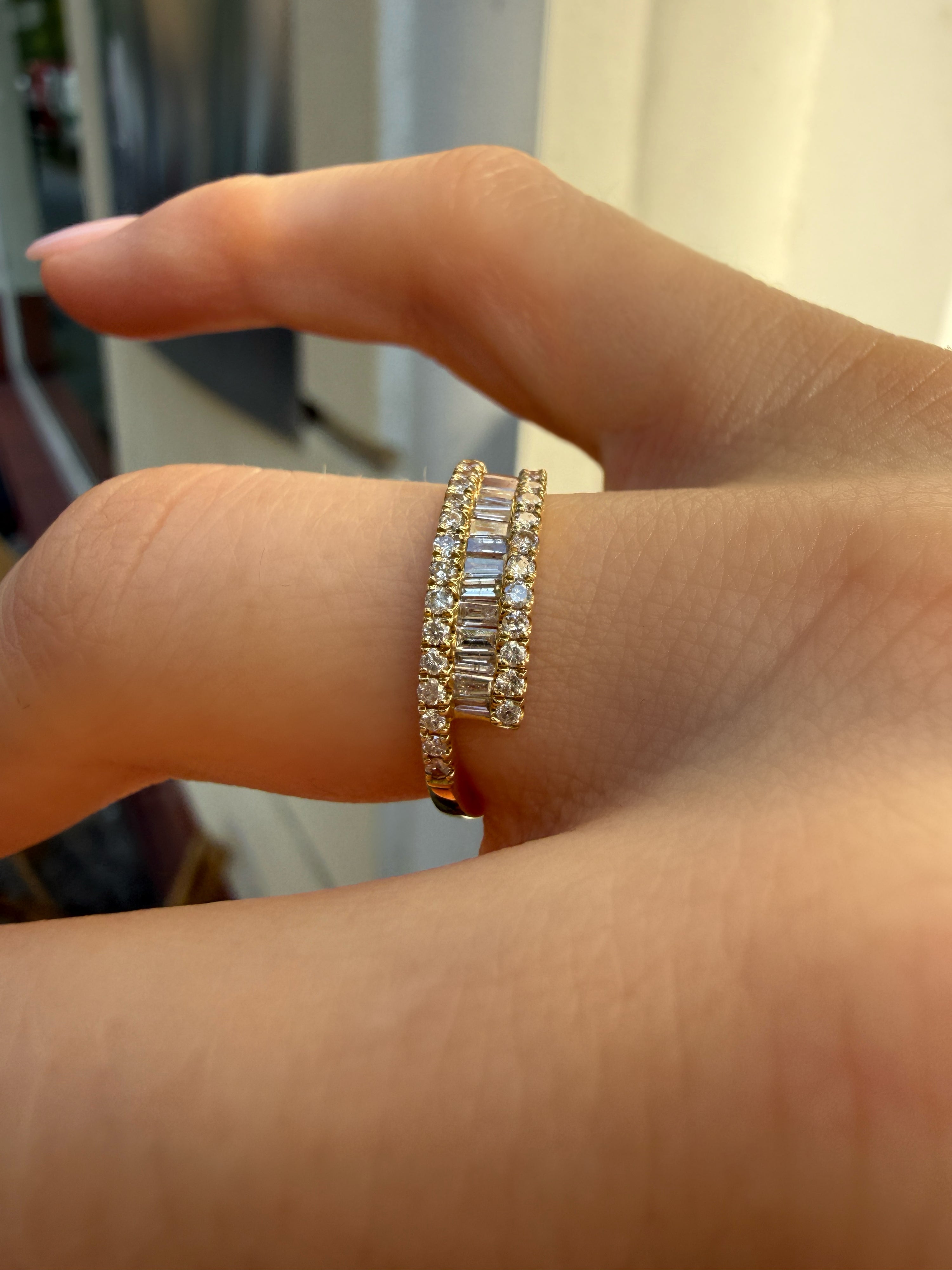 #1419 18k Ring mit 42 Diamanten - RG 53