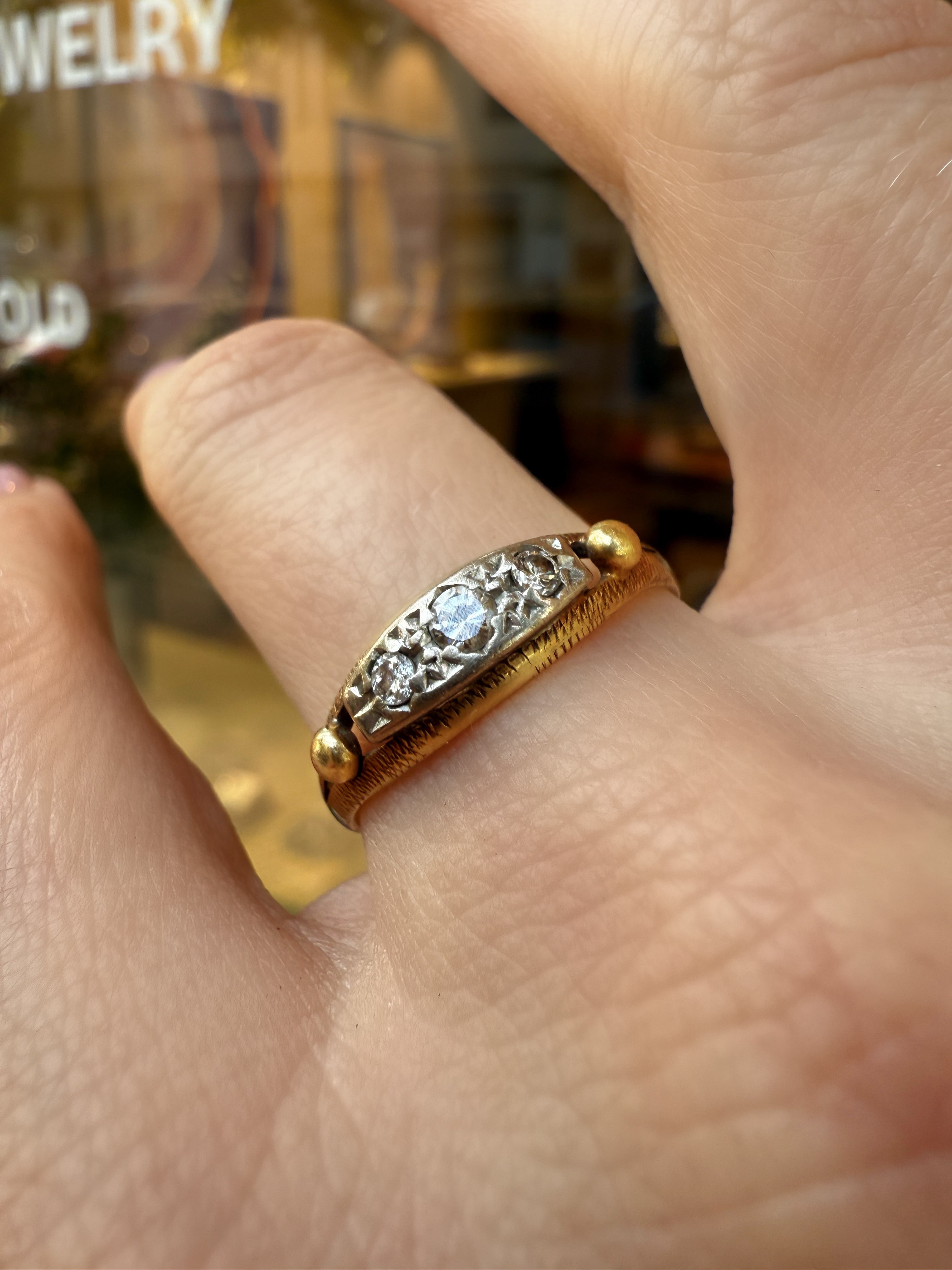 #1182 14k Ring mit Diamanten - RG 58