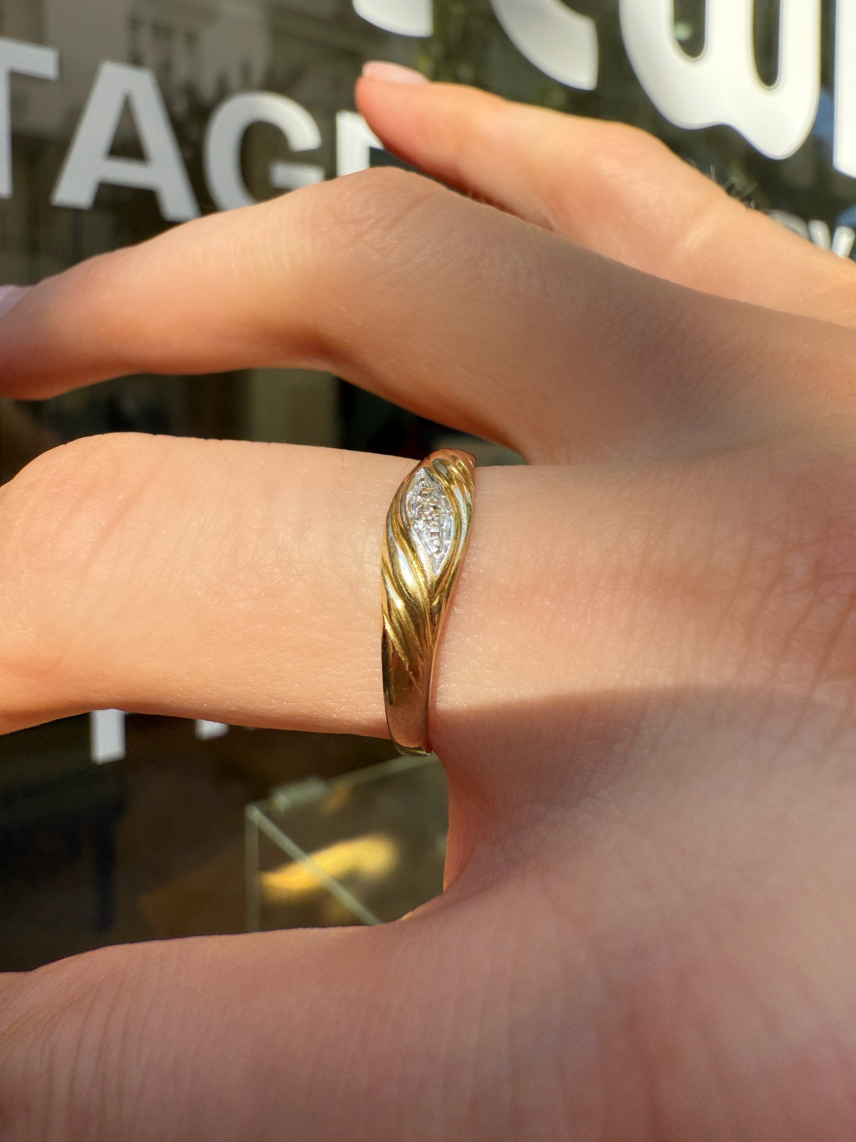 #1261 8k Ring mit Diamant - RG 55