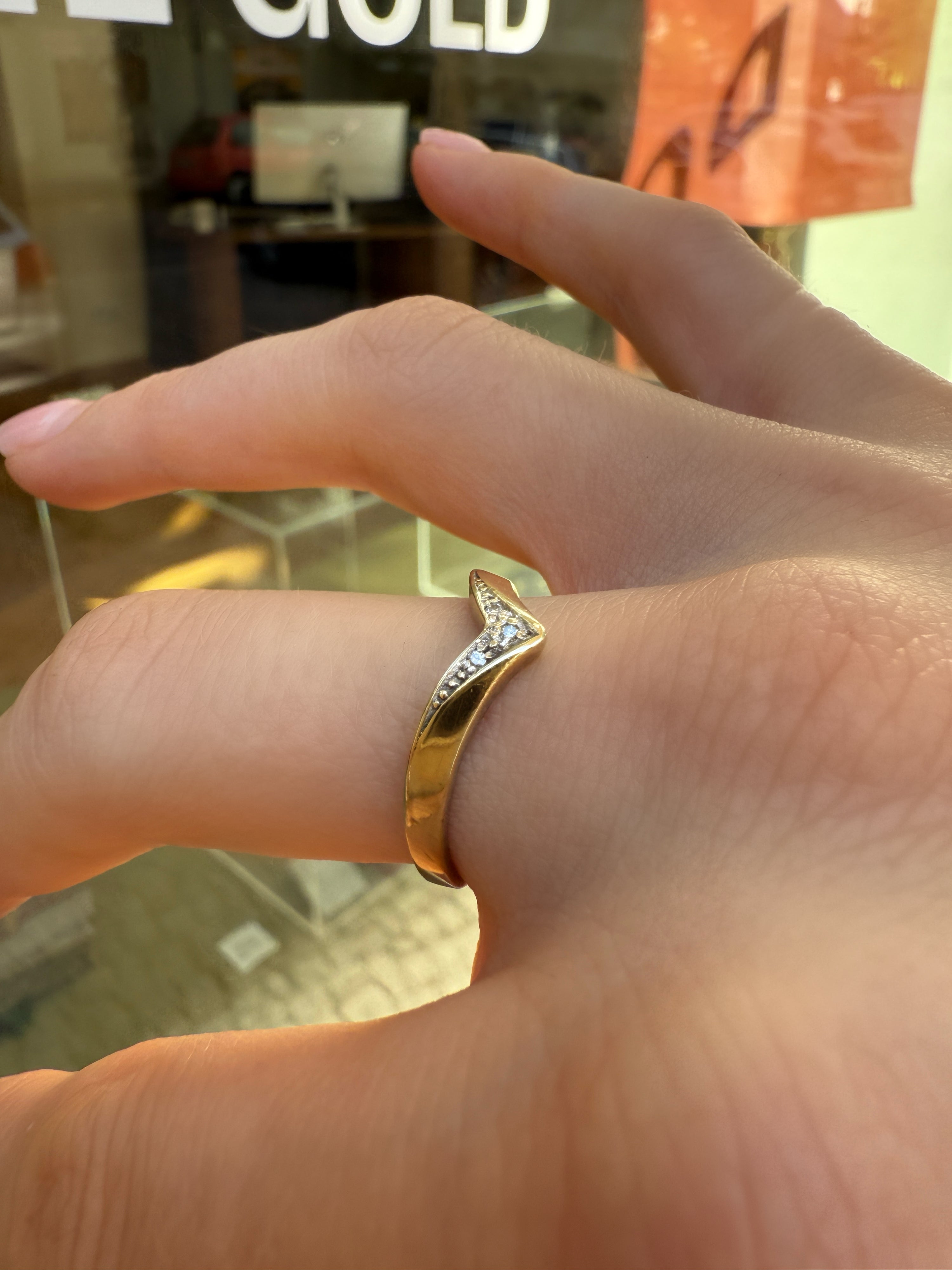 #1188 14k Ring with Pearls & Diamonds - Ring Size 58