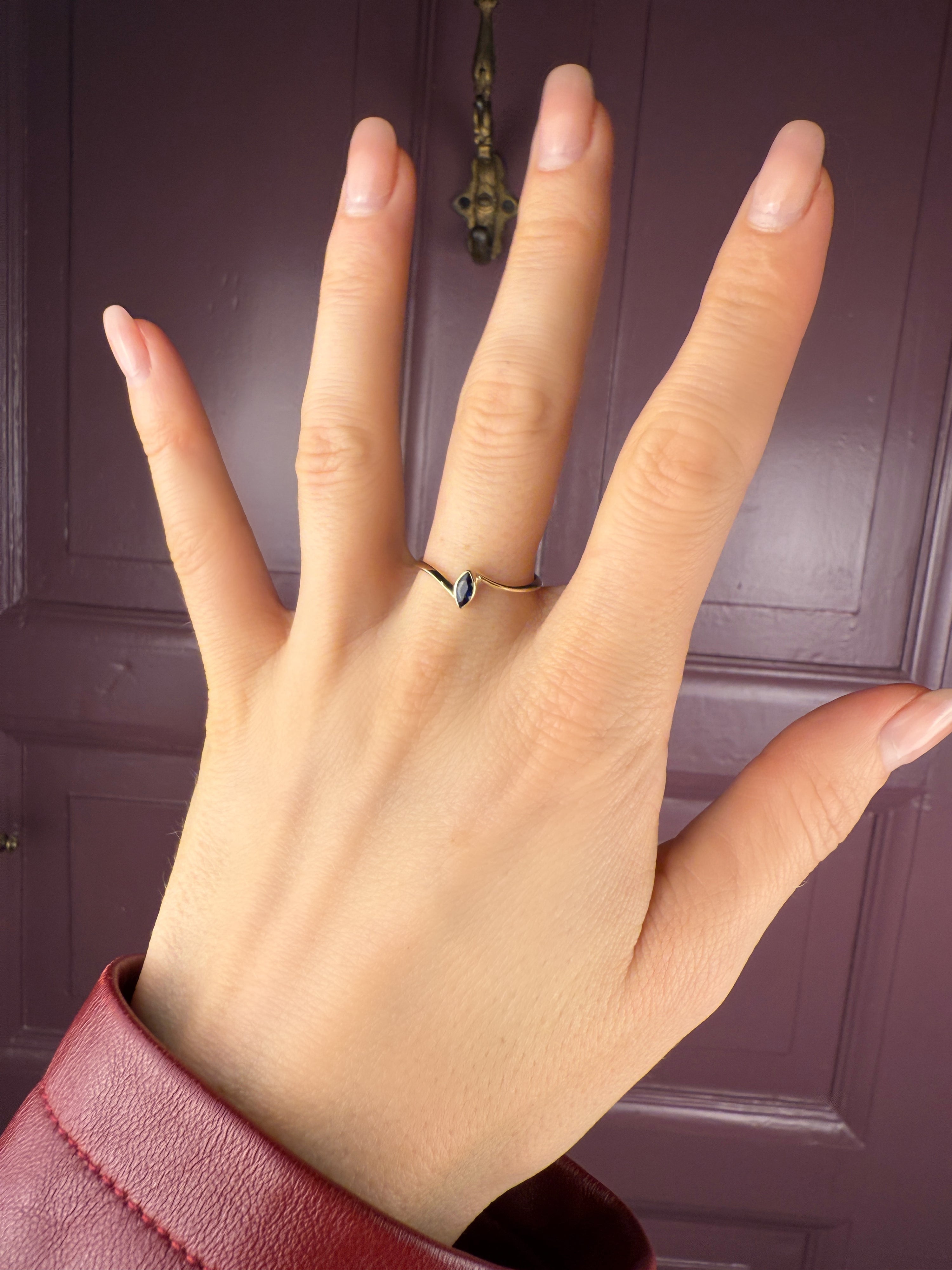 #180 8k Ring mit Saphir - RG 57