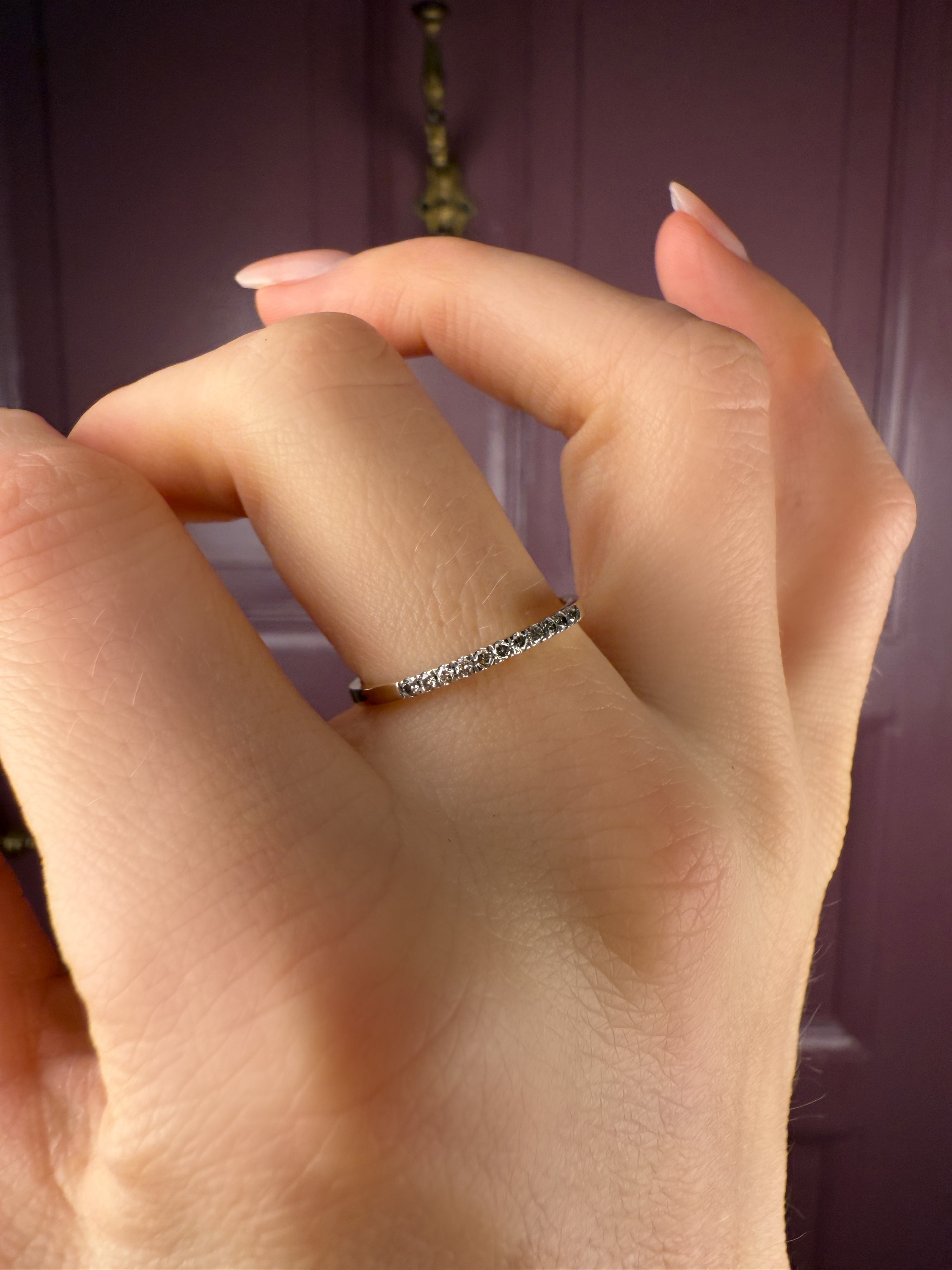 #175 9k Bandring mit Diamanten - RG 53