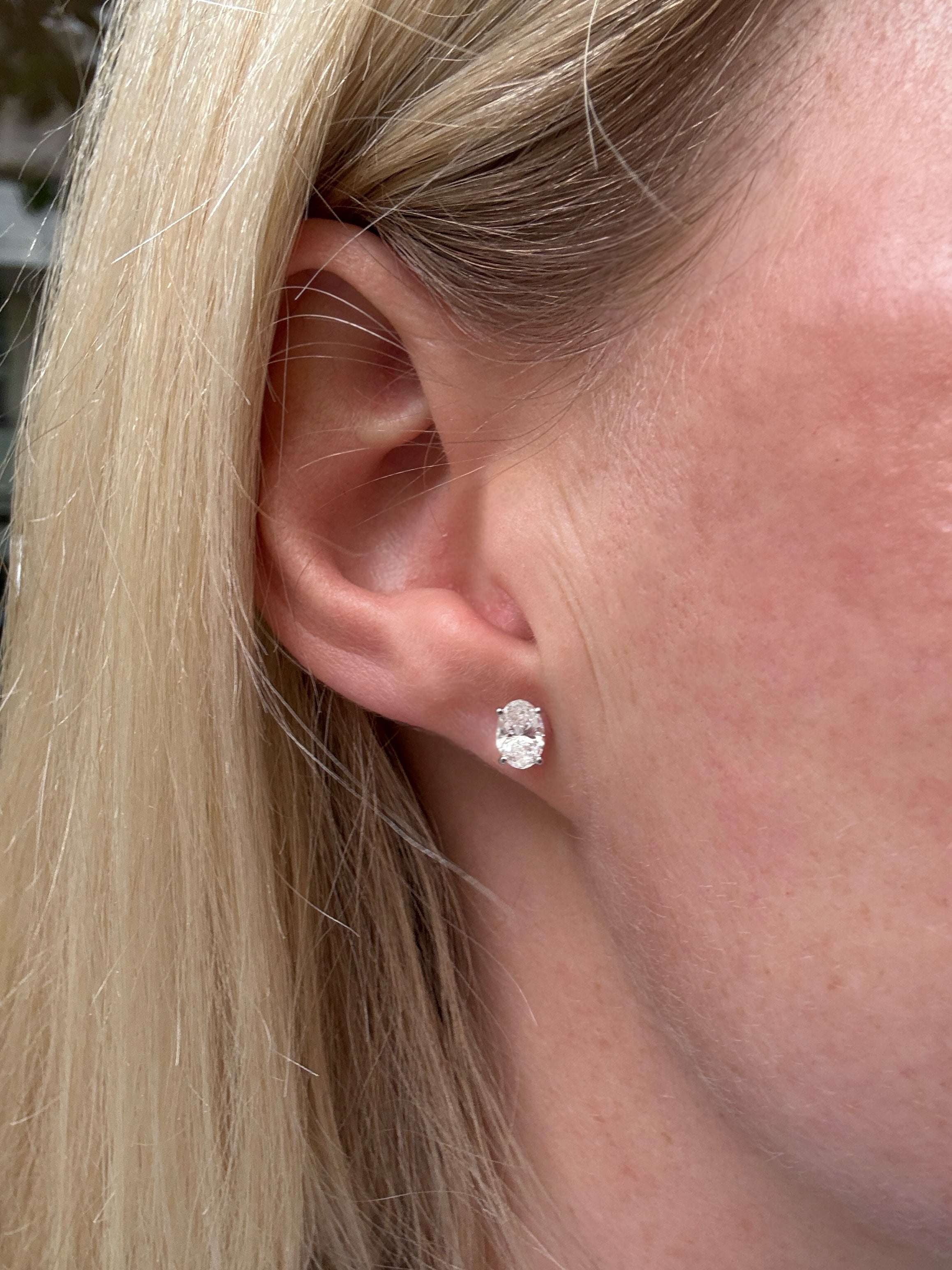 #1422 14k Ohrringe Diamant - 1.07ct.