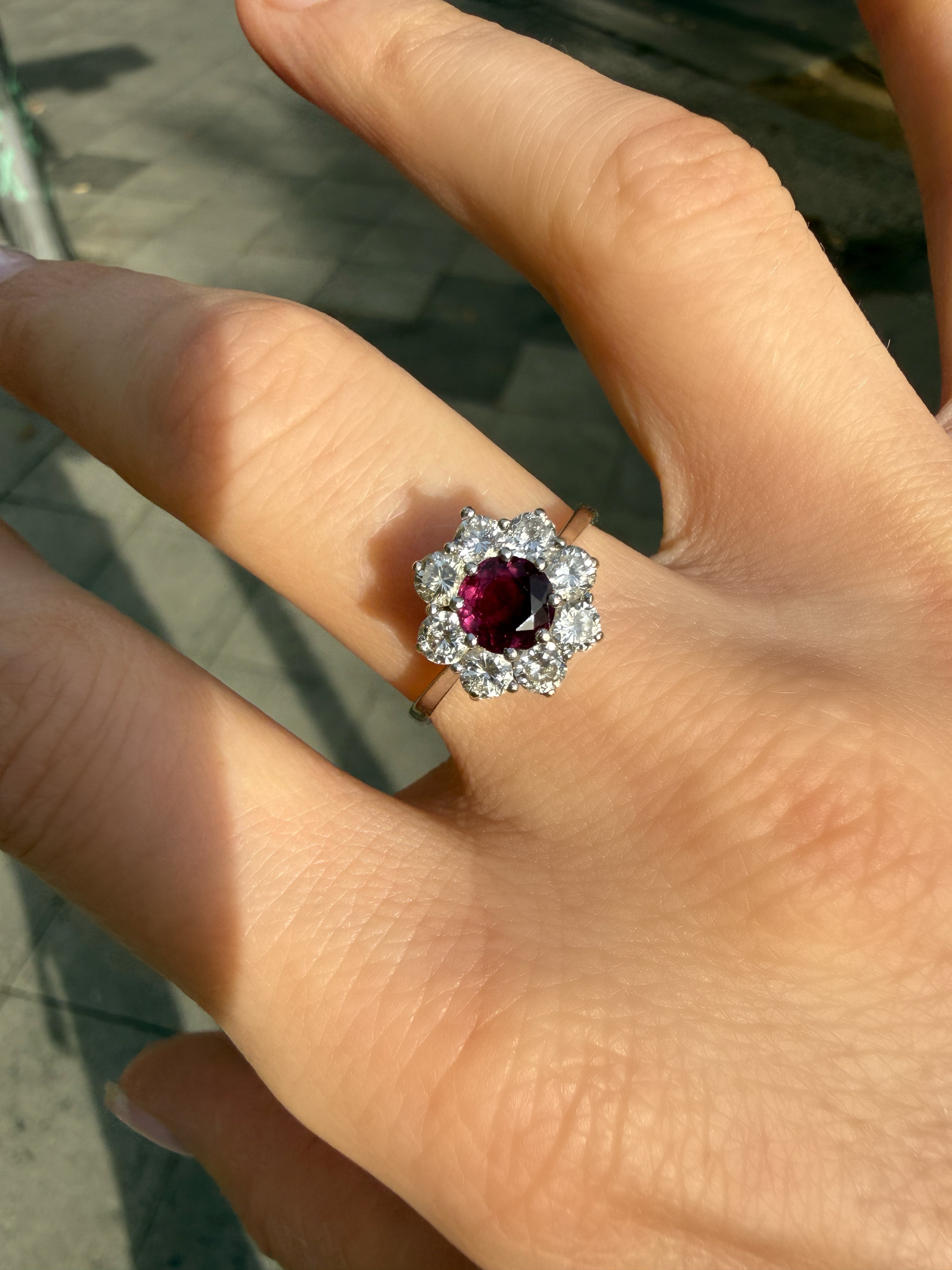 #1412 14k Ring mit Rubin & Diamanten - RG 55