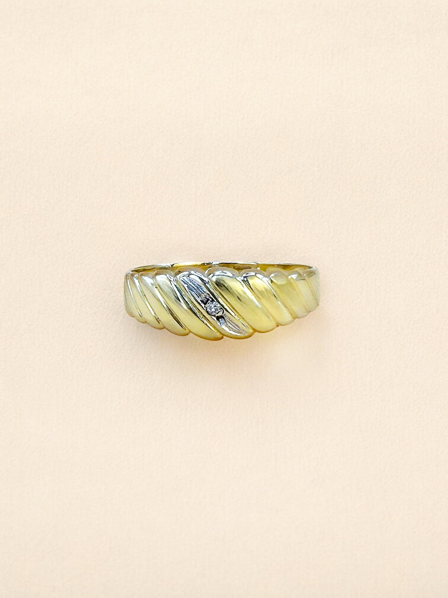 #23 Ring mit Diamant - RG 49