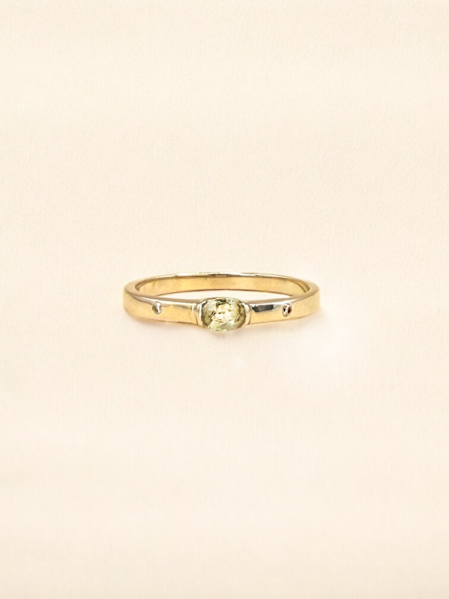 #24 Ring mit hellgrünen Prasiolith - RG 54