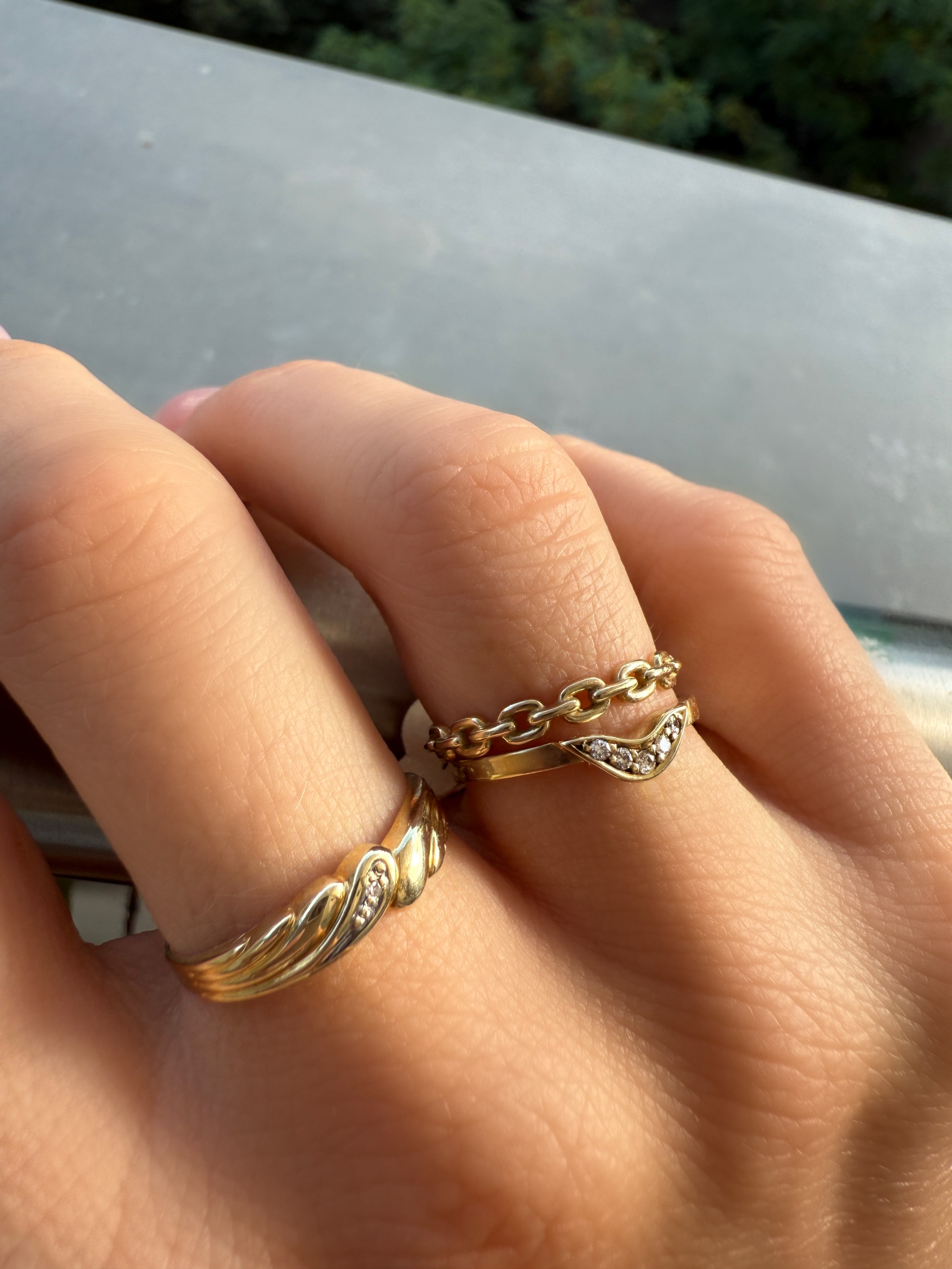 #78 14k Ring mit 5 Diamanten - RG 51