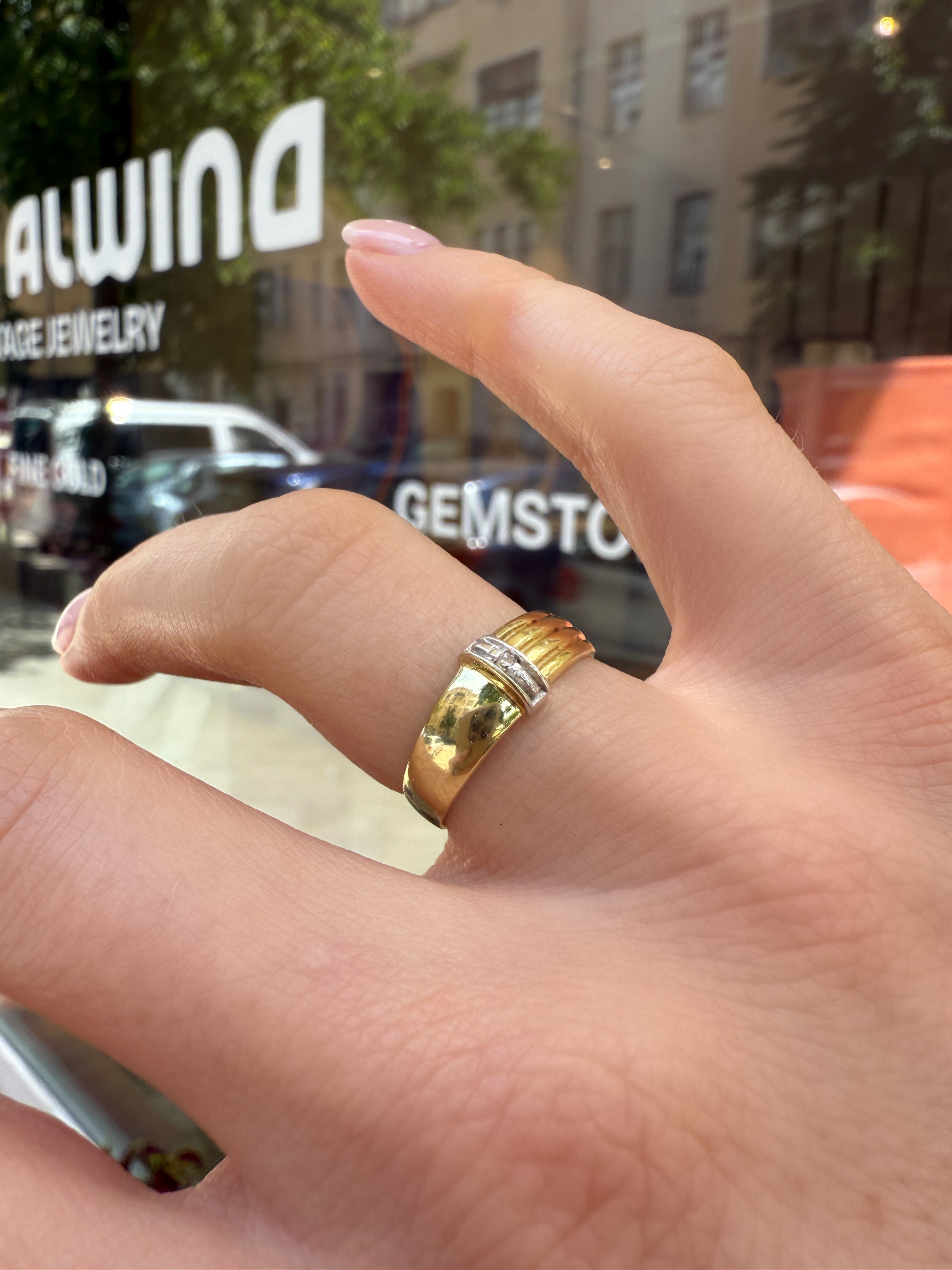 #1083 8k Ring mit Diamant - RG 53