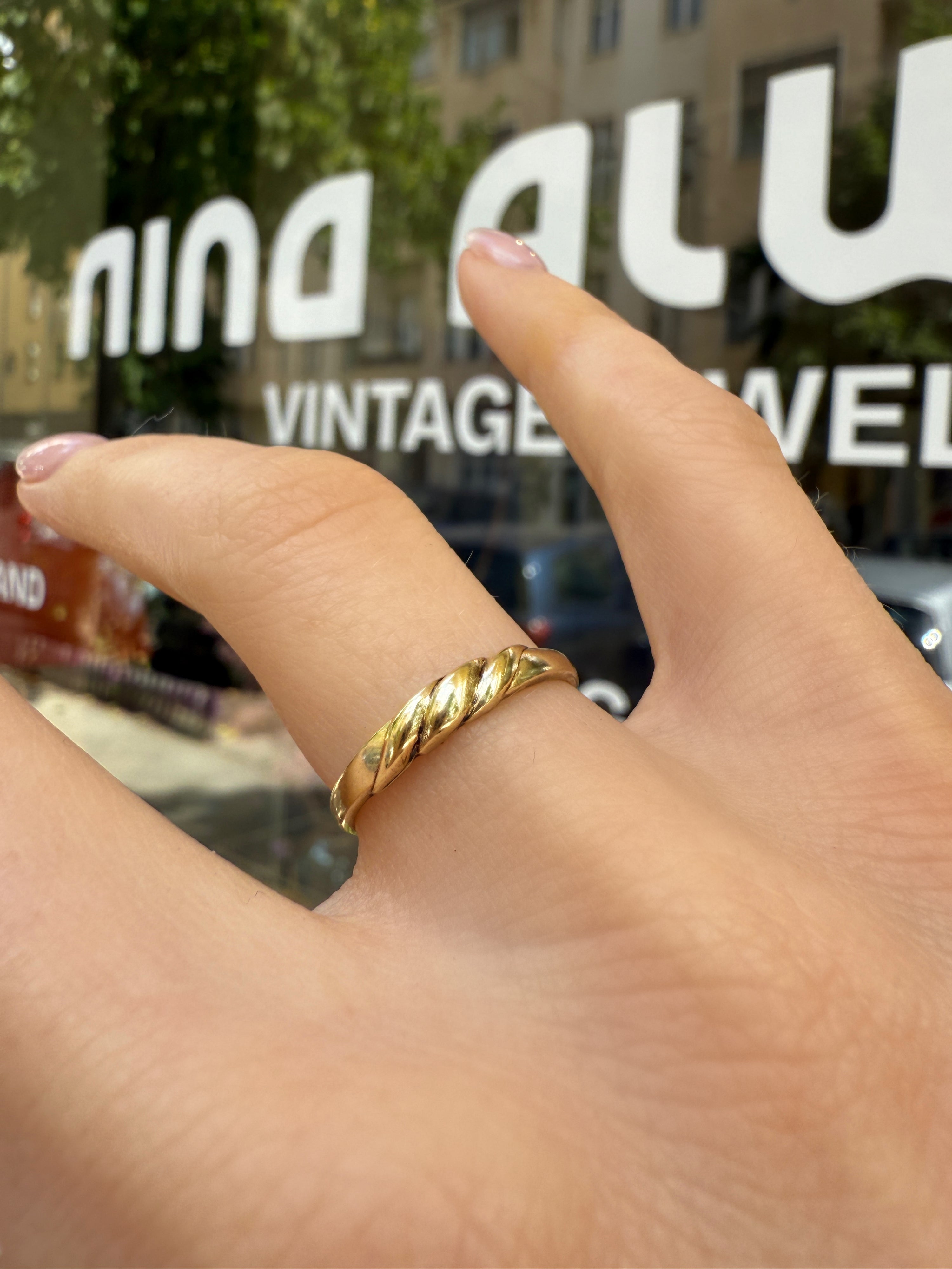 #1078 8k Ring - RG 51